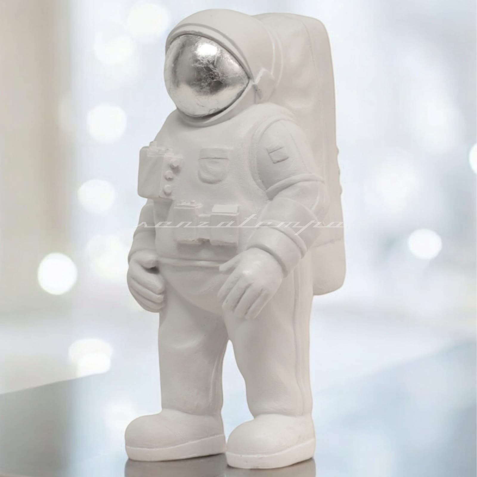 ASTRONOT