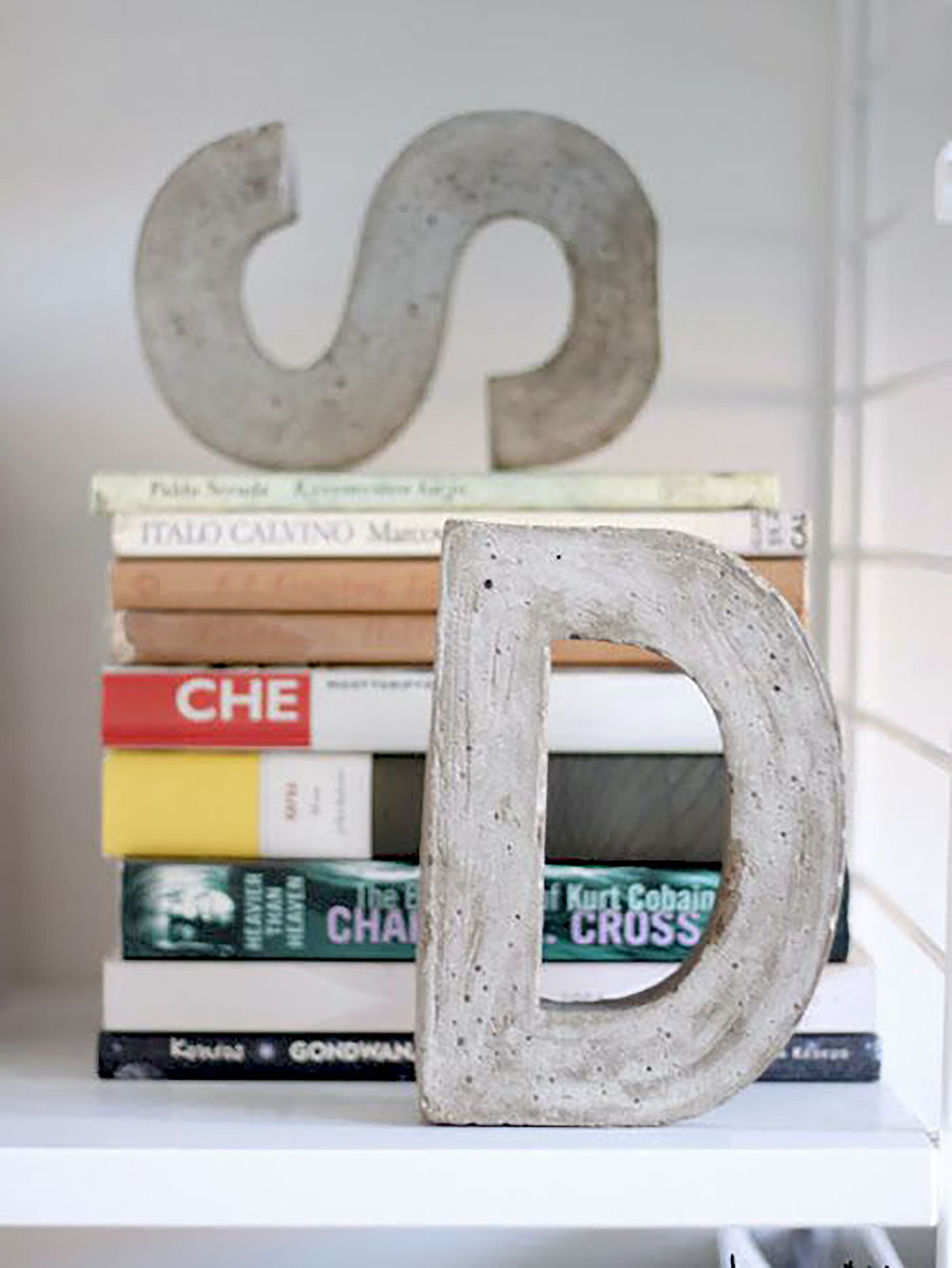 Kişiye Özel Beton Harf, Dekoratif Obje, Kitap Tutucu