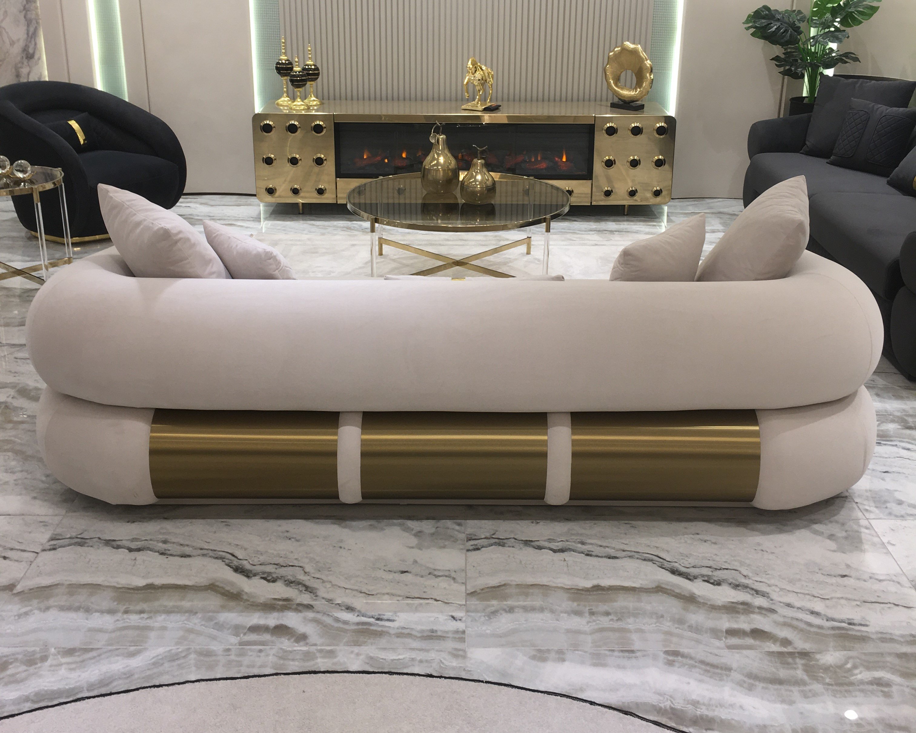 Elegant Koltuk