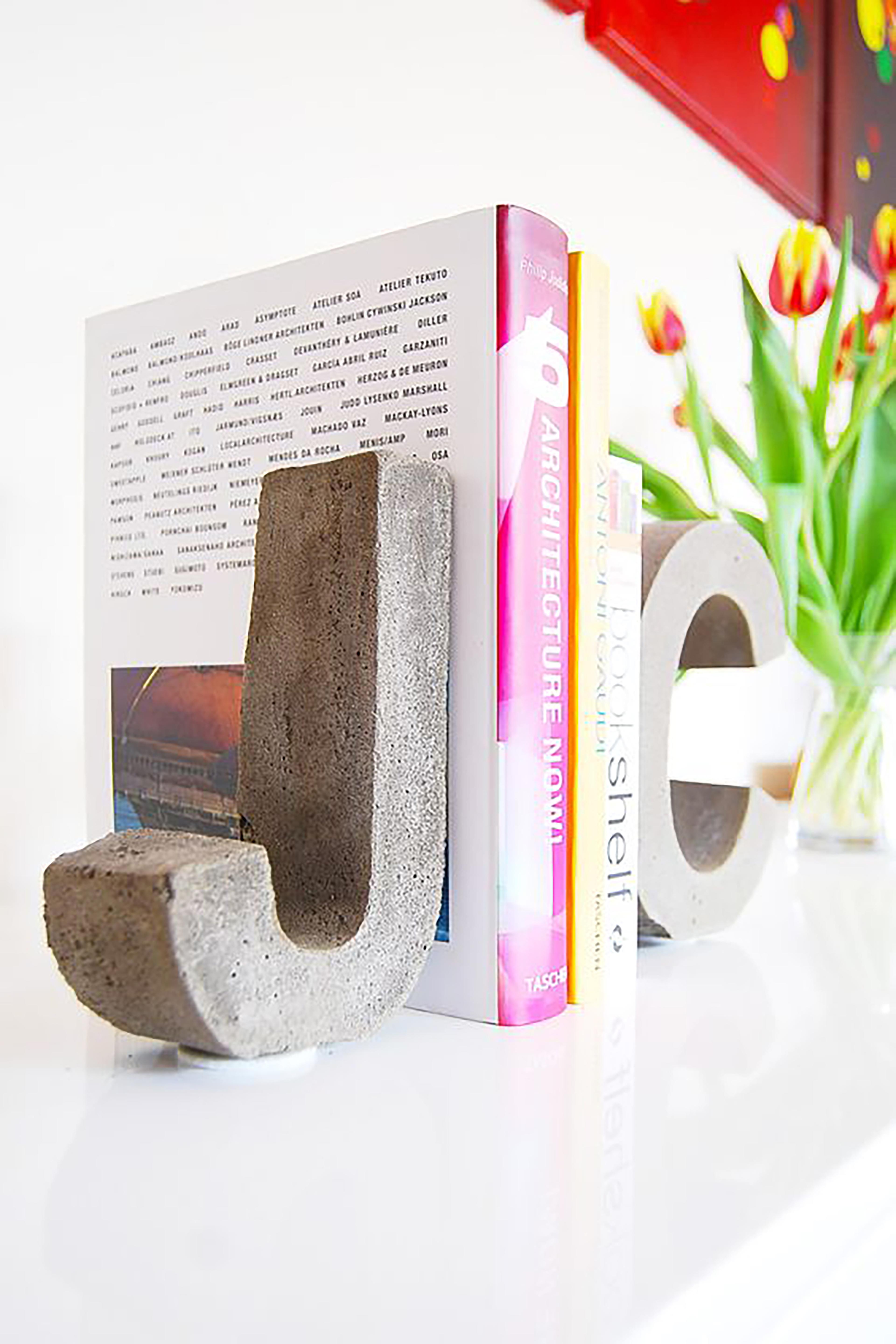 Kişiye Özel Beton Harf, Dekoratif Obje, Kitap Tutucu
