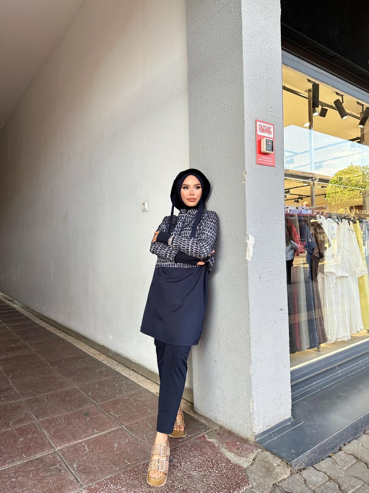 Kadın Lacivert Tam Kapalı Tesettür Mayo Kısa 2’li Set K-044