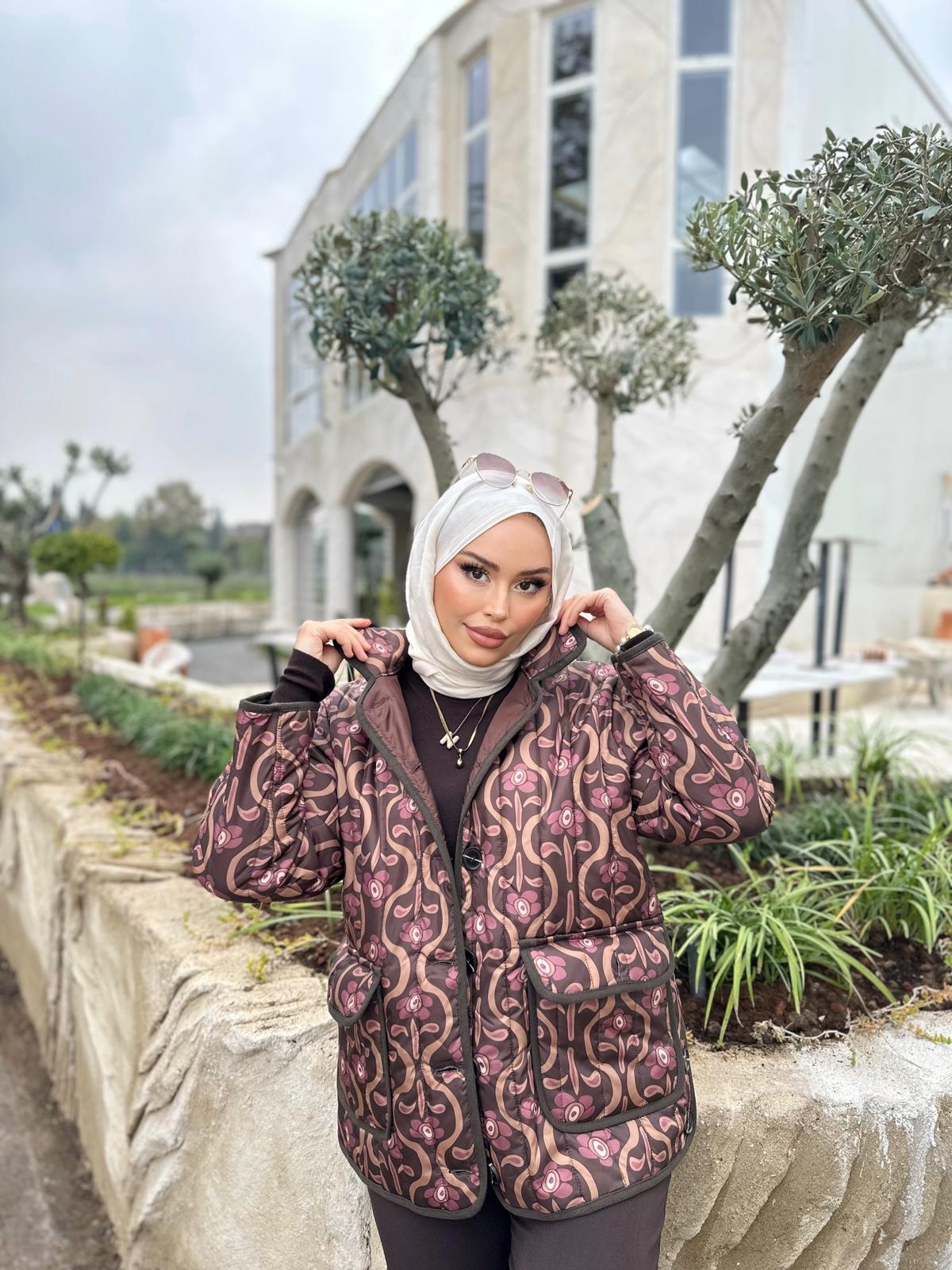 Minel Kadın Kahverengi Desenli Kapitone Ceket 01