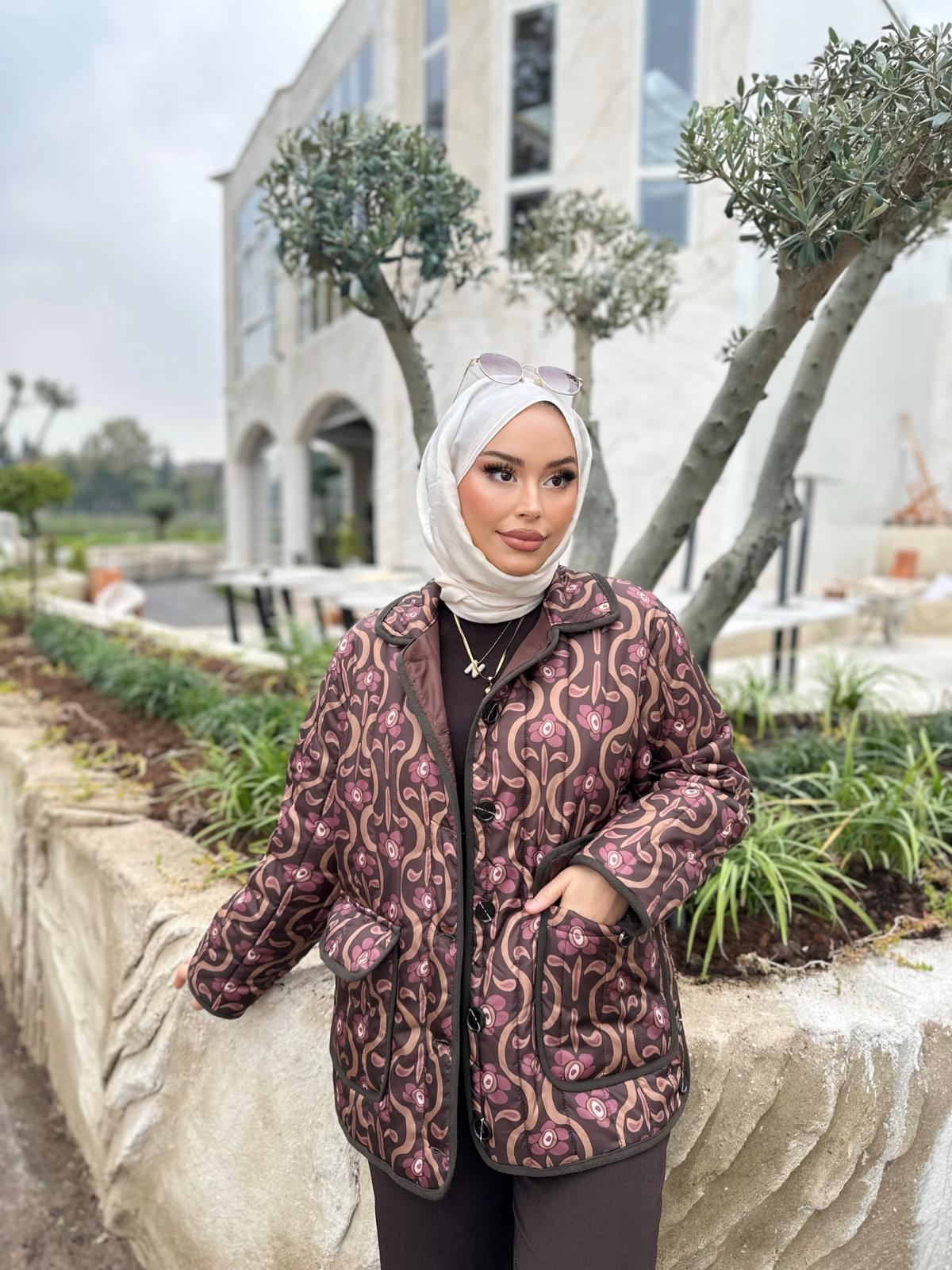 Minel Kadın Kahverengi Desenli Kapitone Ceket 01