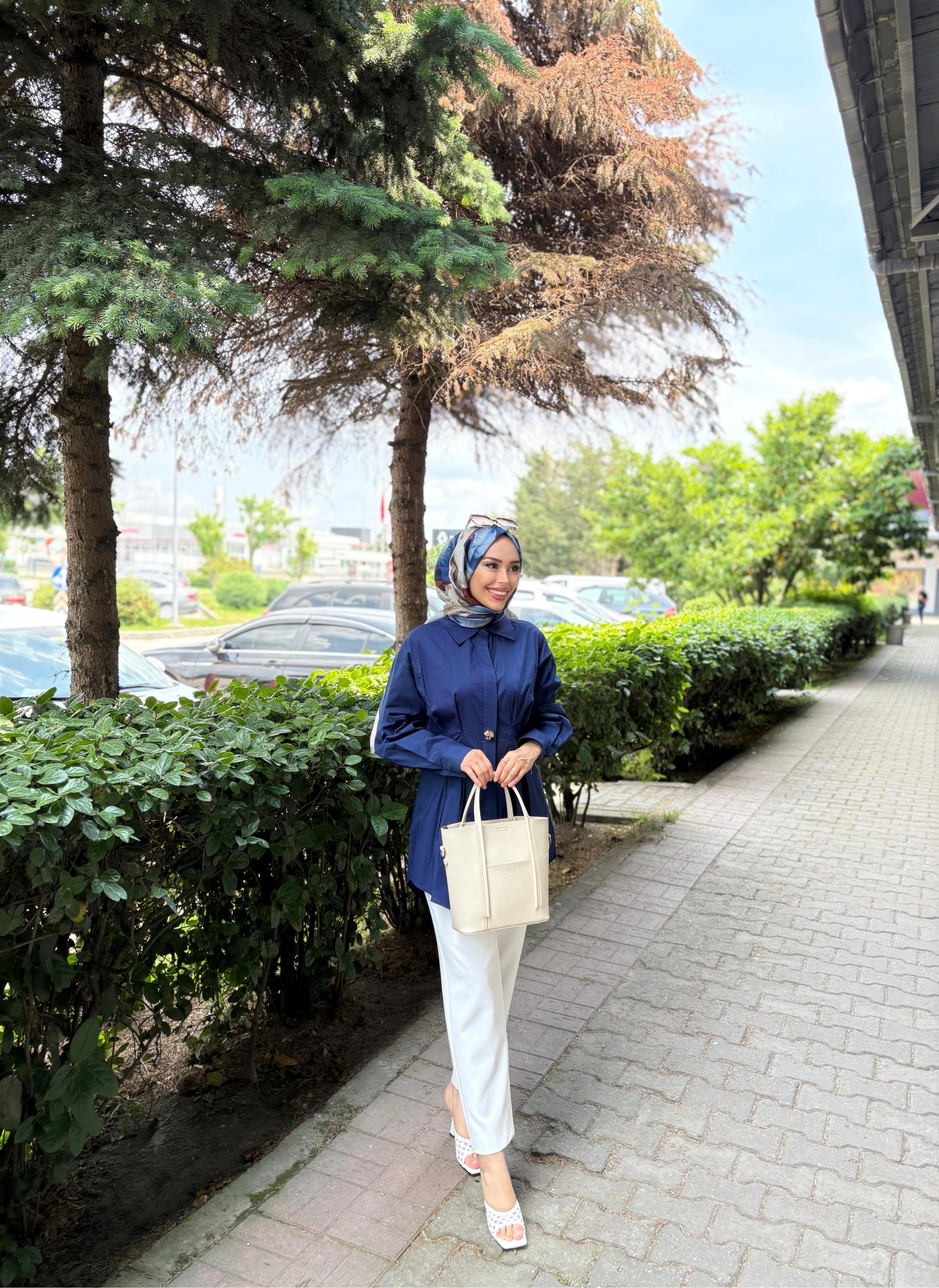 Kadın Düğme Detaylı Gömlek - lacivert