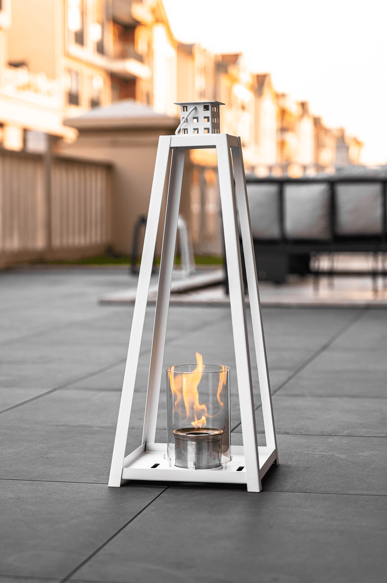 "LANTERN" Mini Metal Şömine +1 Litre Tabart Fire Şömine Yakıtı - (50 cm) - Beyaz