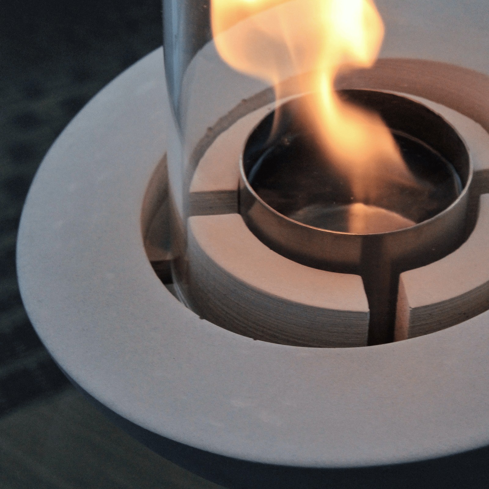 PURE-Fire v.4 Beton Şömine +1 Litre Tabart Fire Şömine Yakıtı