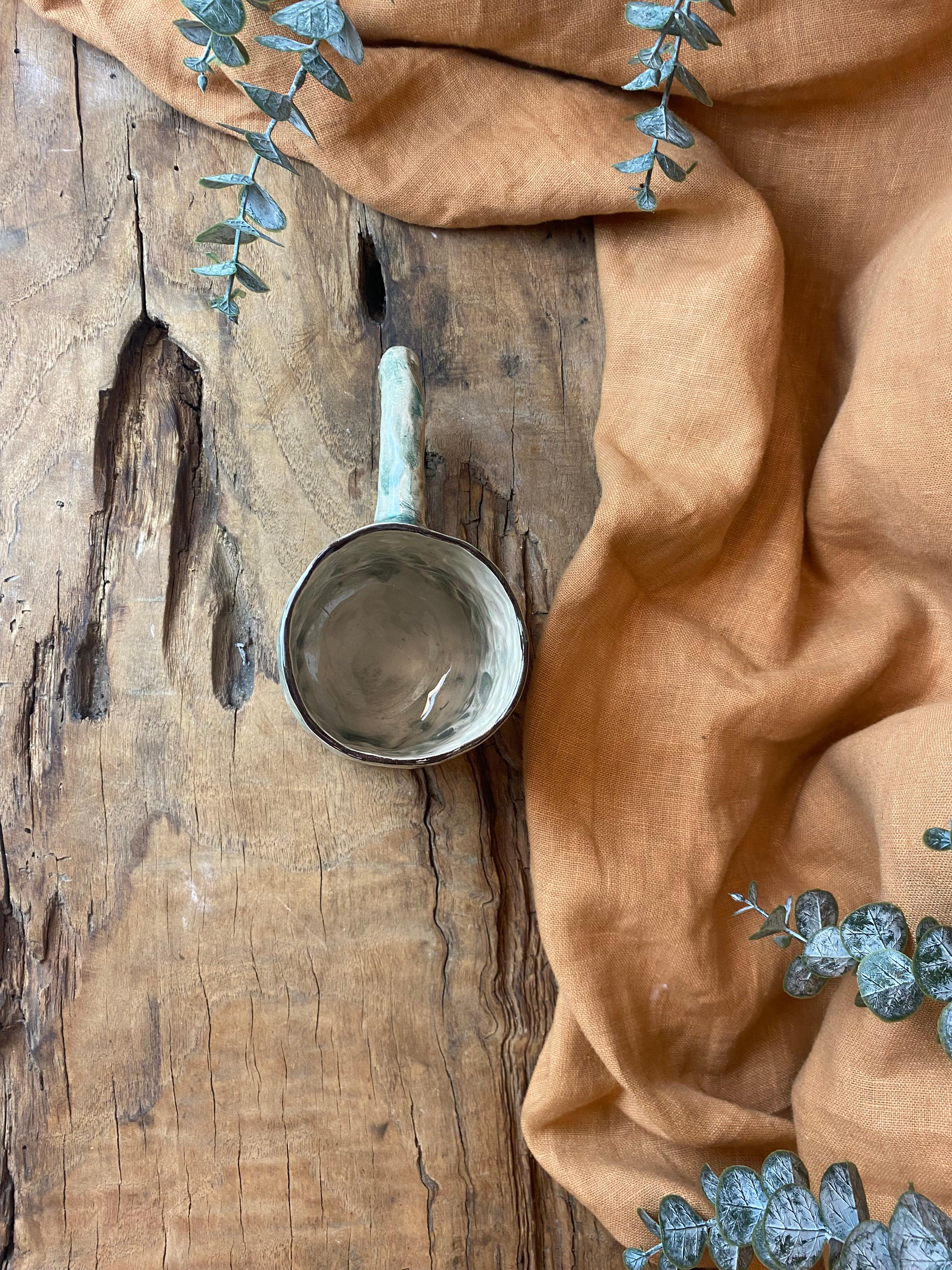 %100 El Yapımı Rustik Vintage Stoneware Kupa – Büyük Boy Seramik Kupa | Doğal Dokulu Kupa