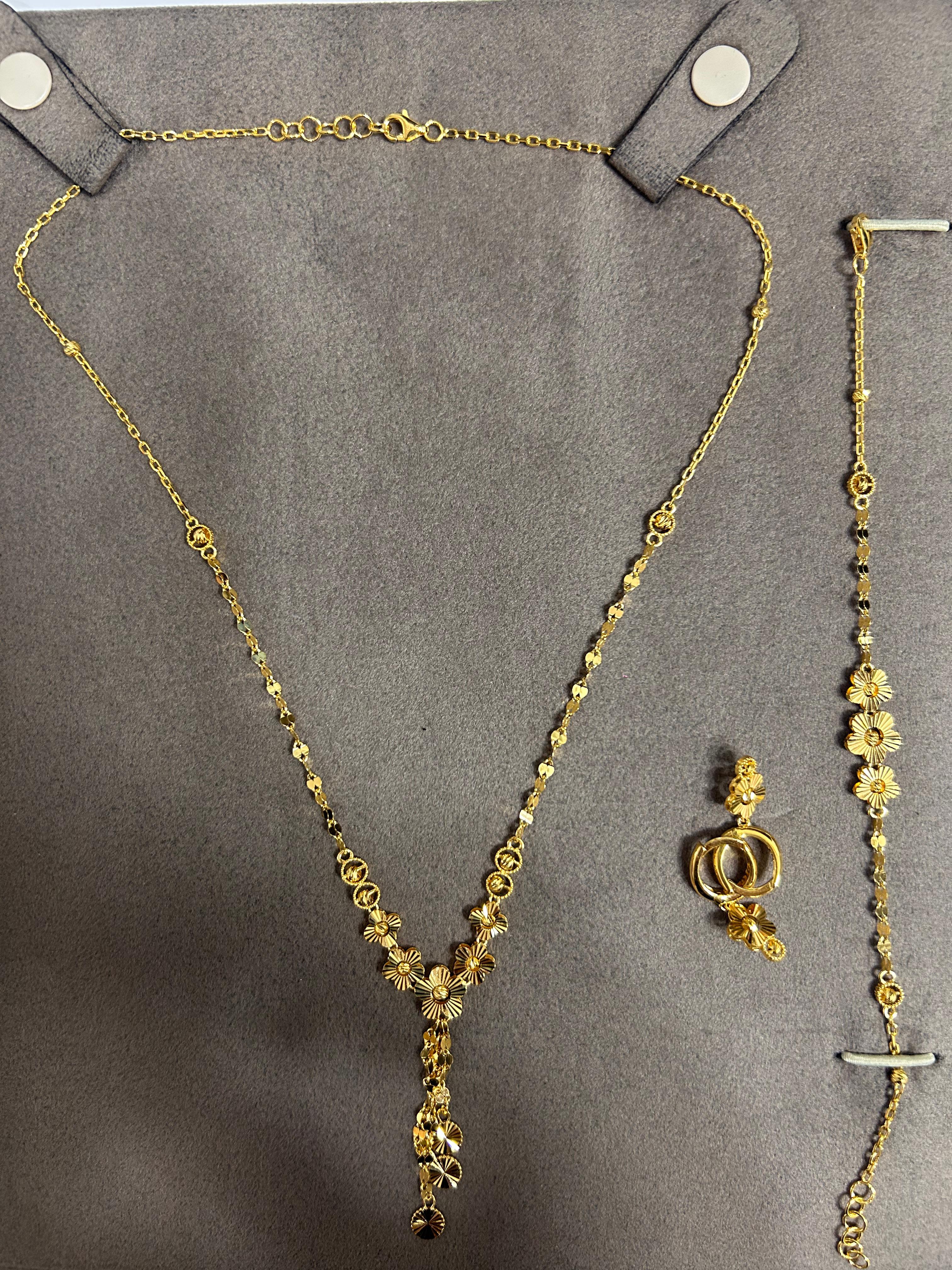 S34 SET 19.48 Gram 22 Ayar