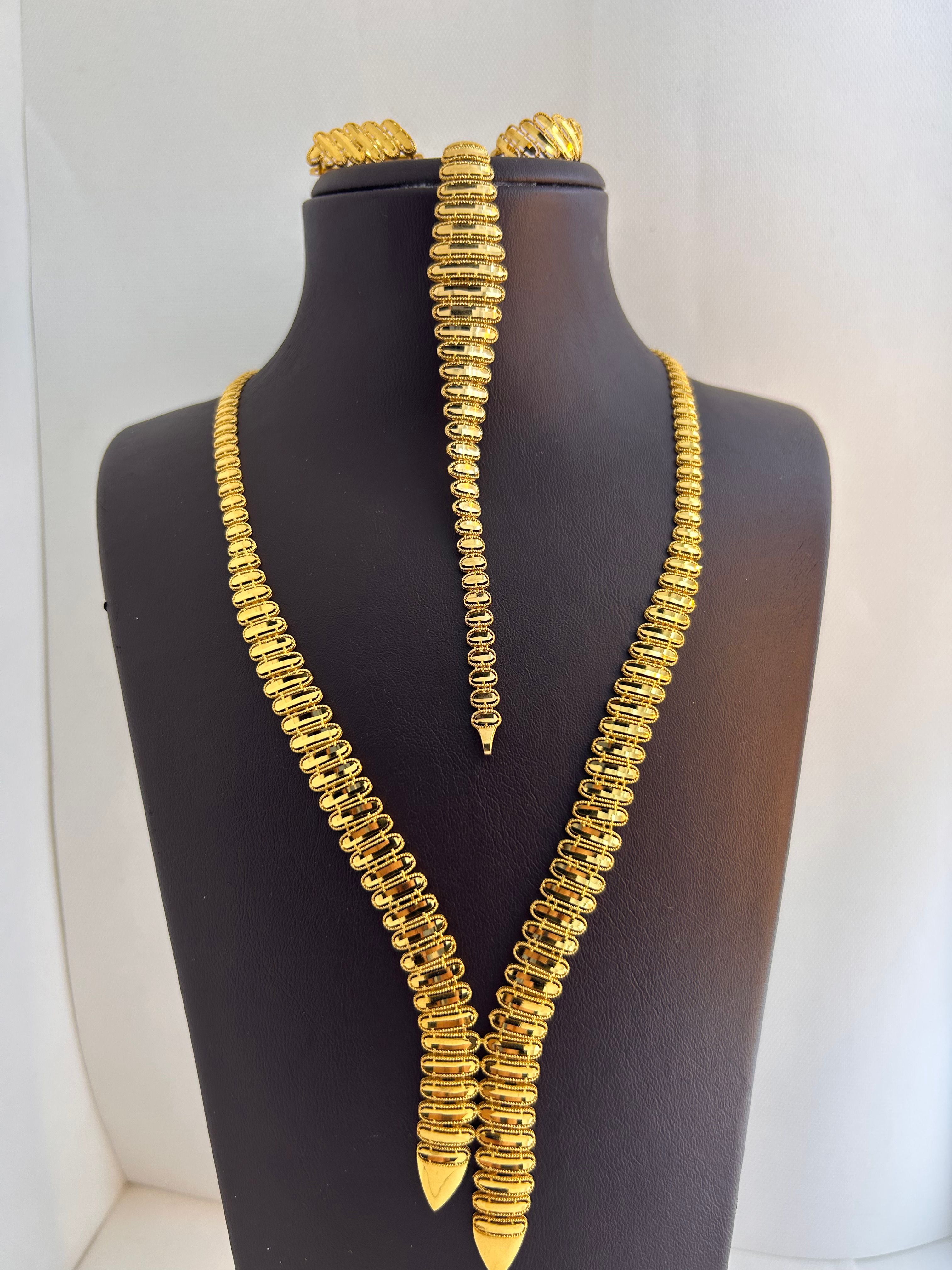 S17 SET 38.07 Gram 22 Ayar