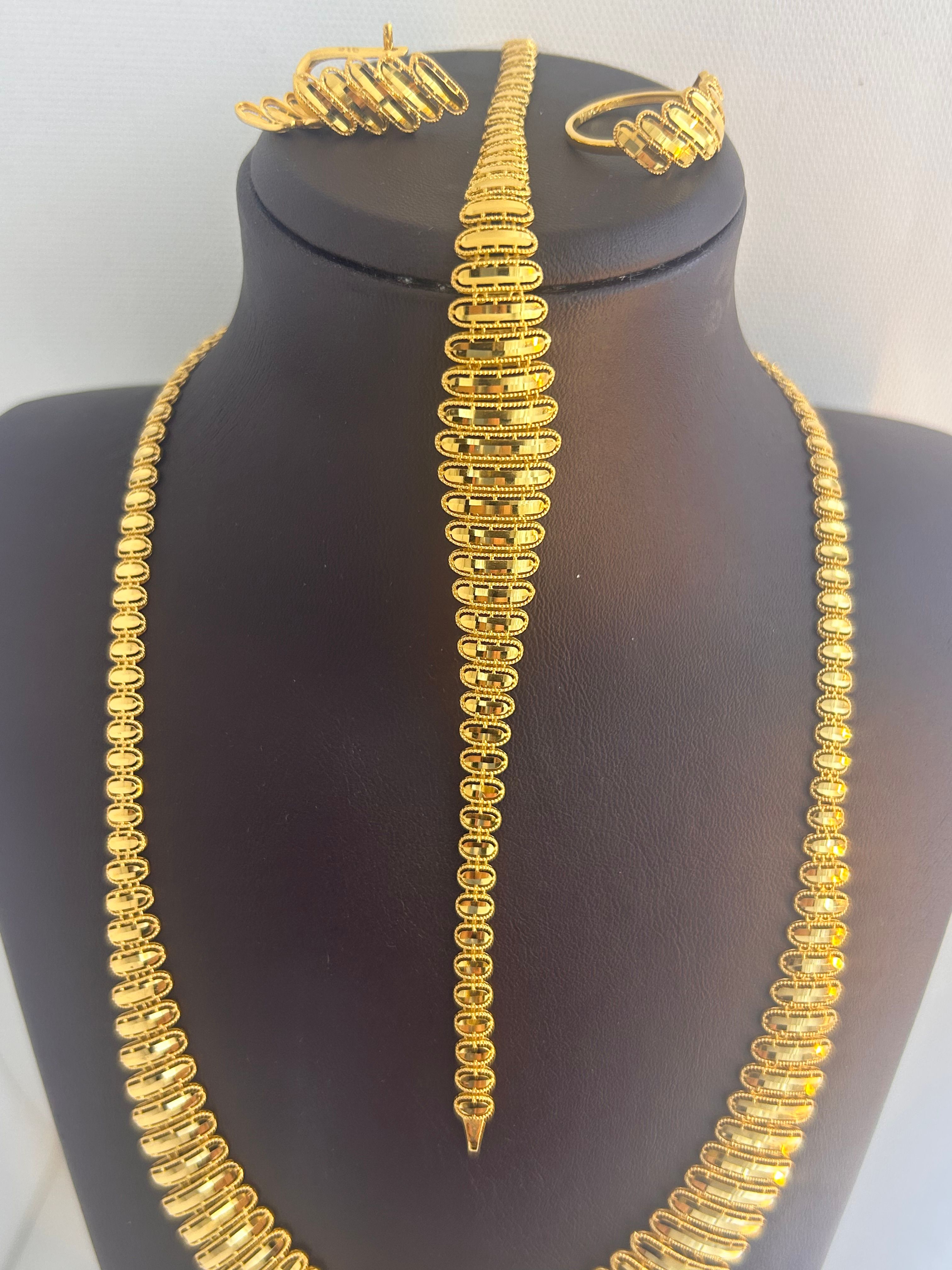 S15 SET 40.69 Gram 22 Ayar