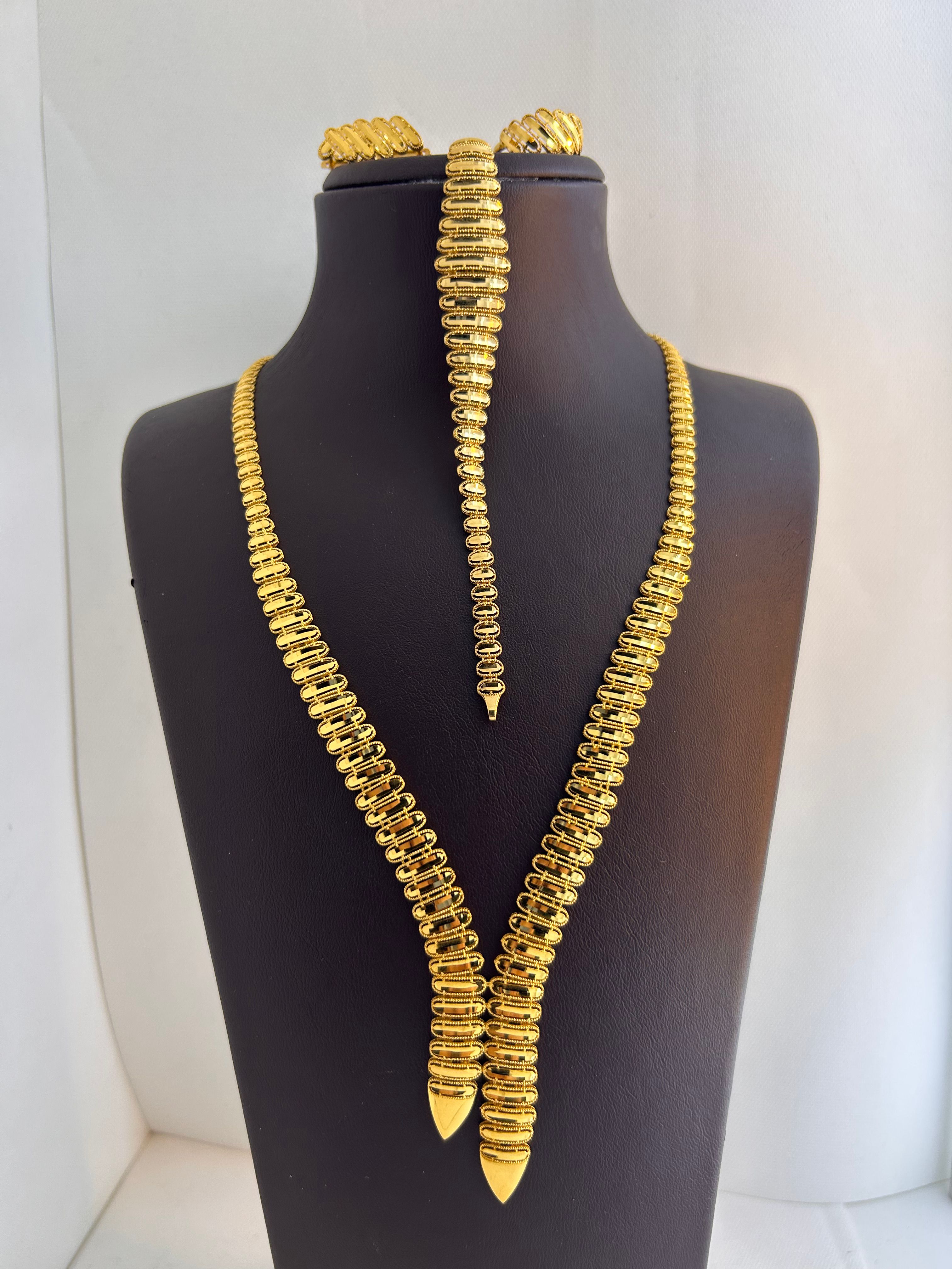 S17 SET 38.07 Gram 22 Ayar