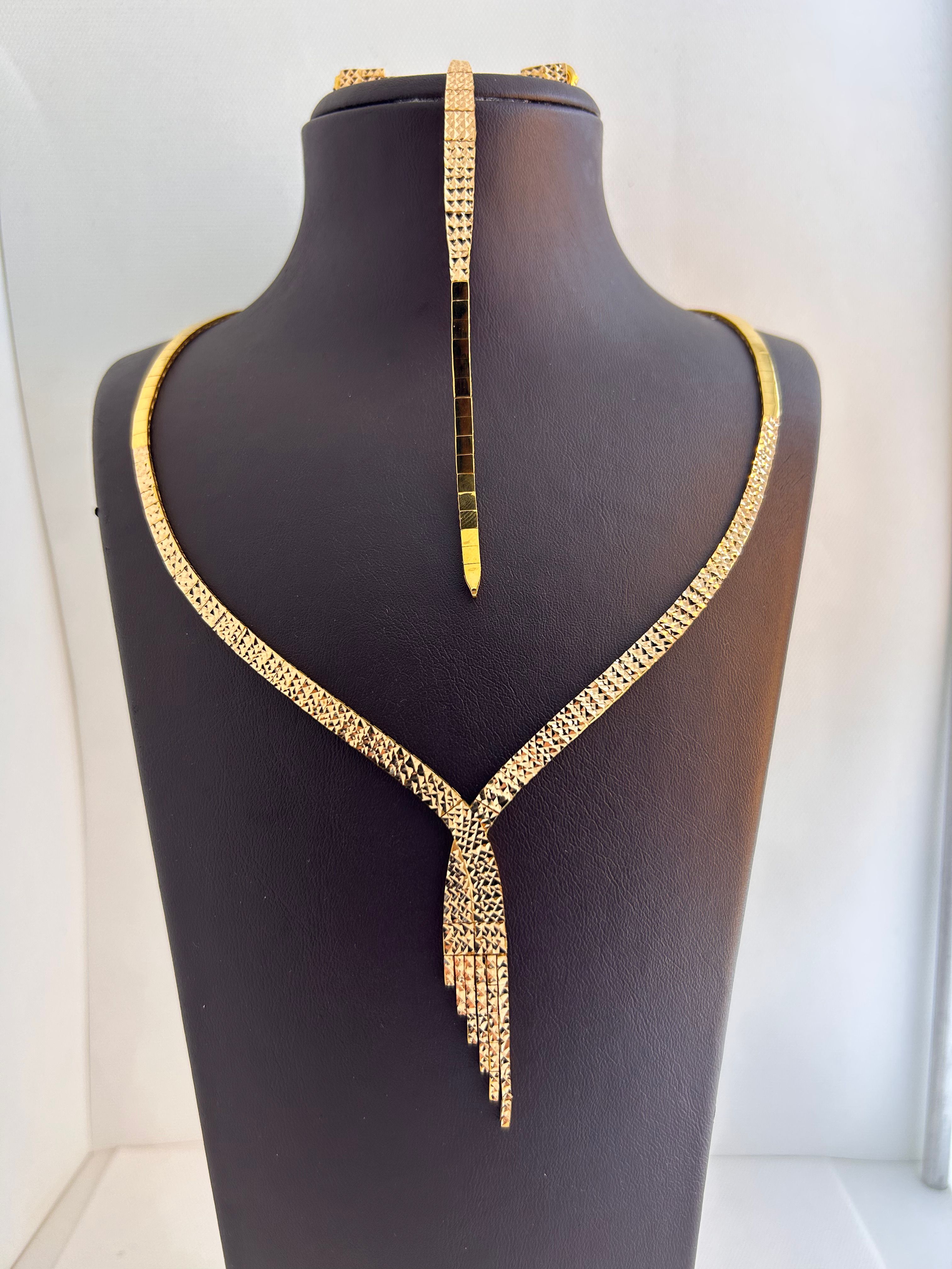 S32 SET 33.26 Gram 22 Ayar
