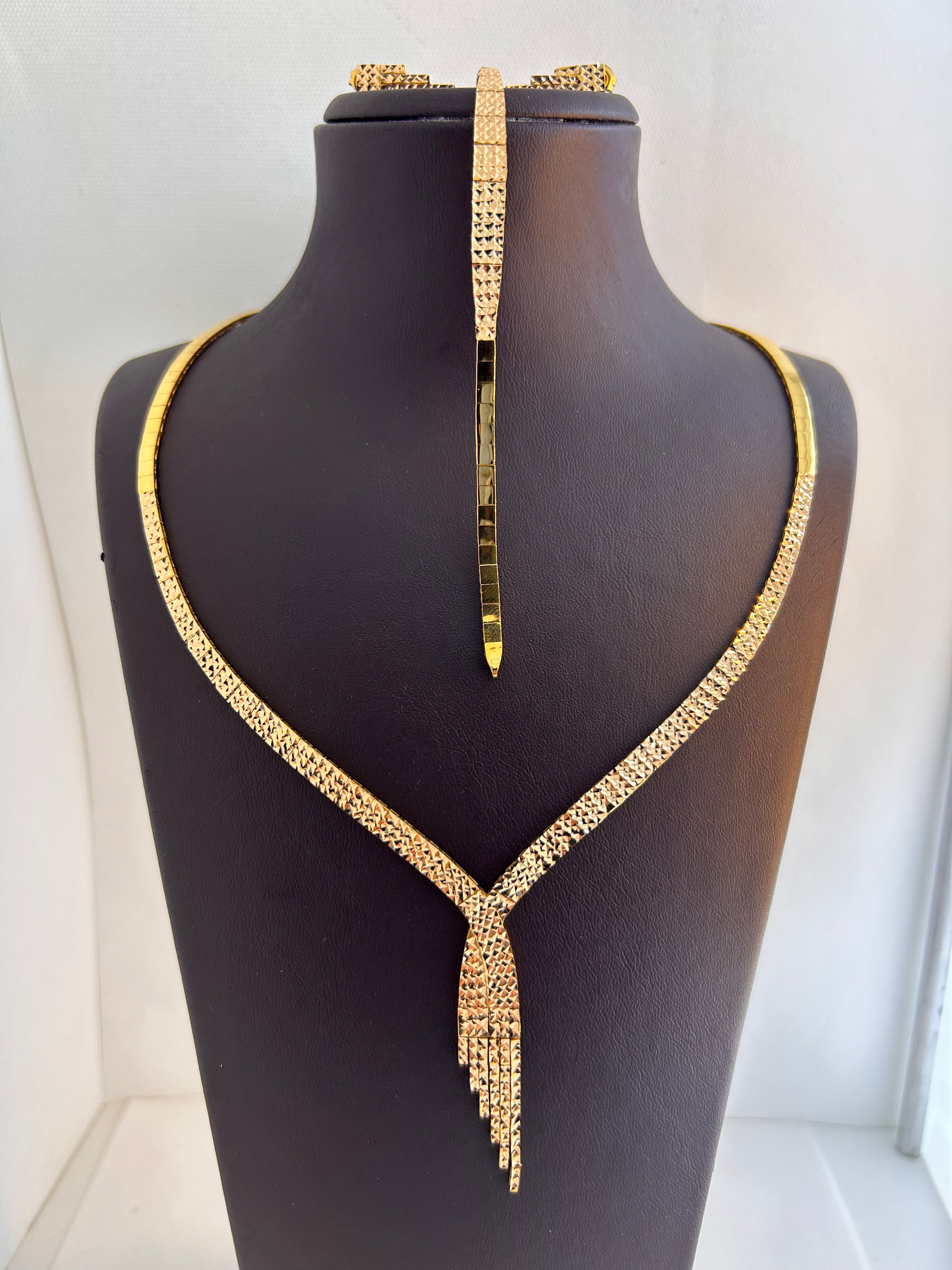 S32 SET 33.26 Gram 22 Ayar