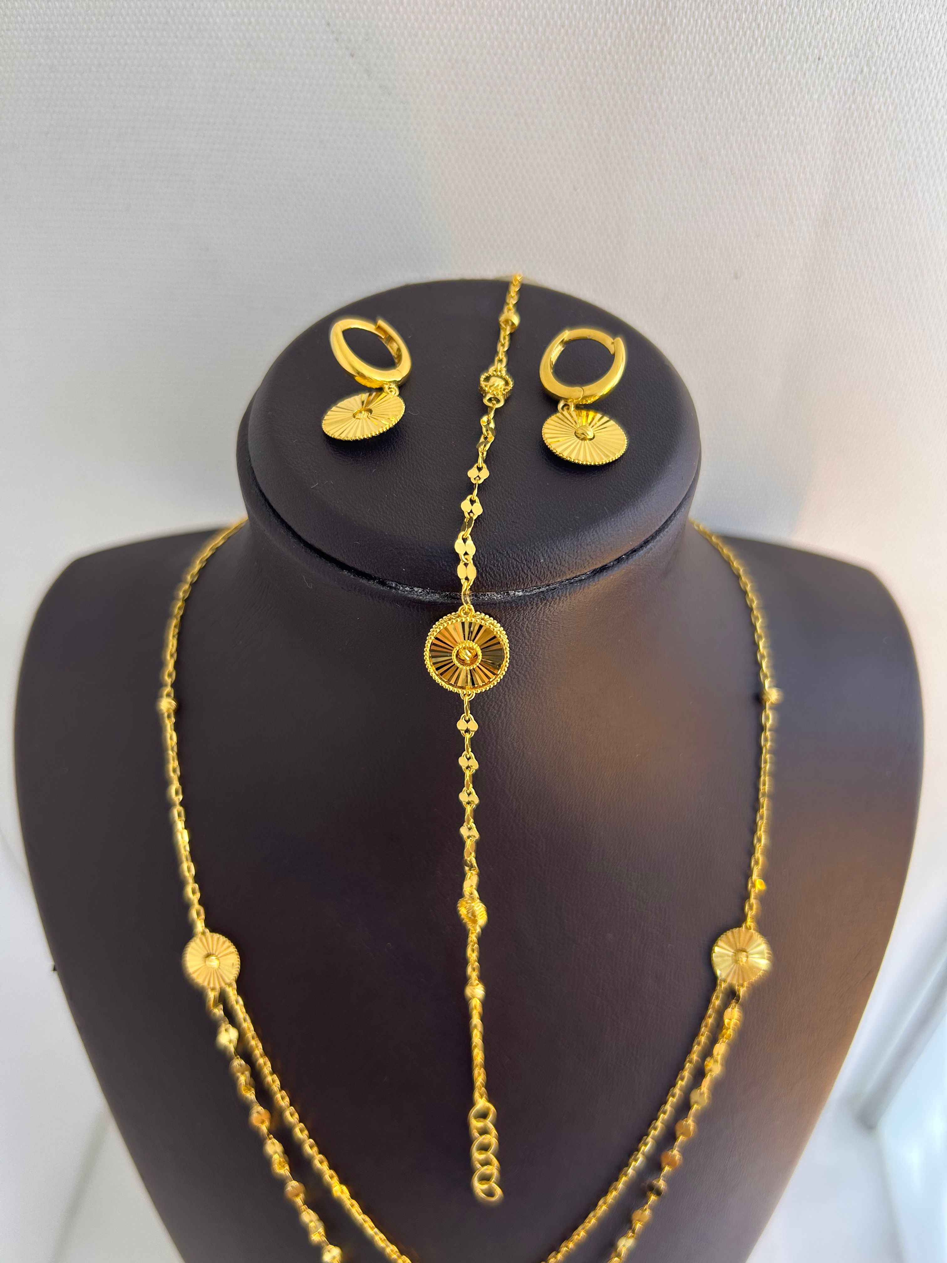S38 SET 22.73 Gram 22 Ayar