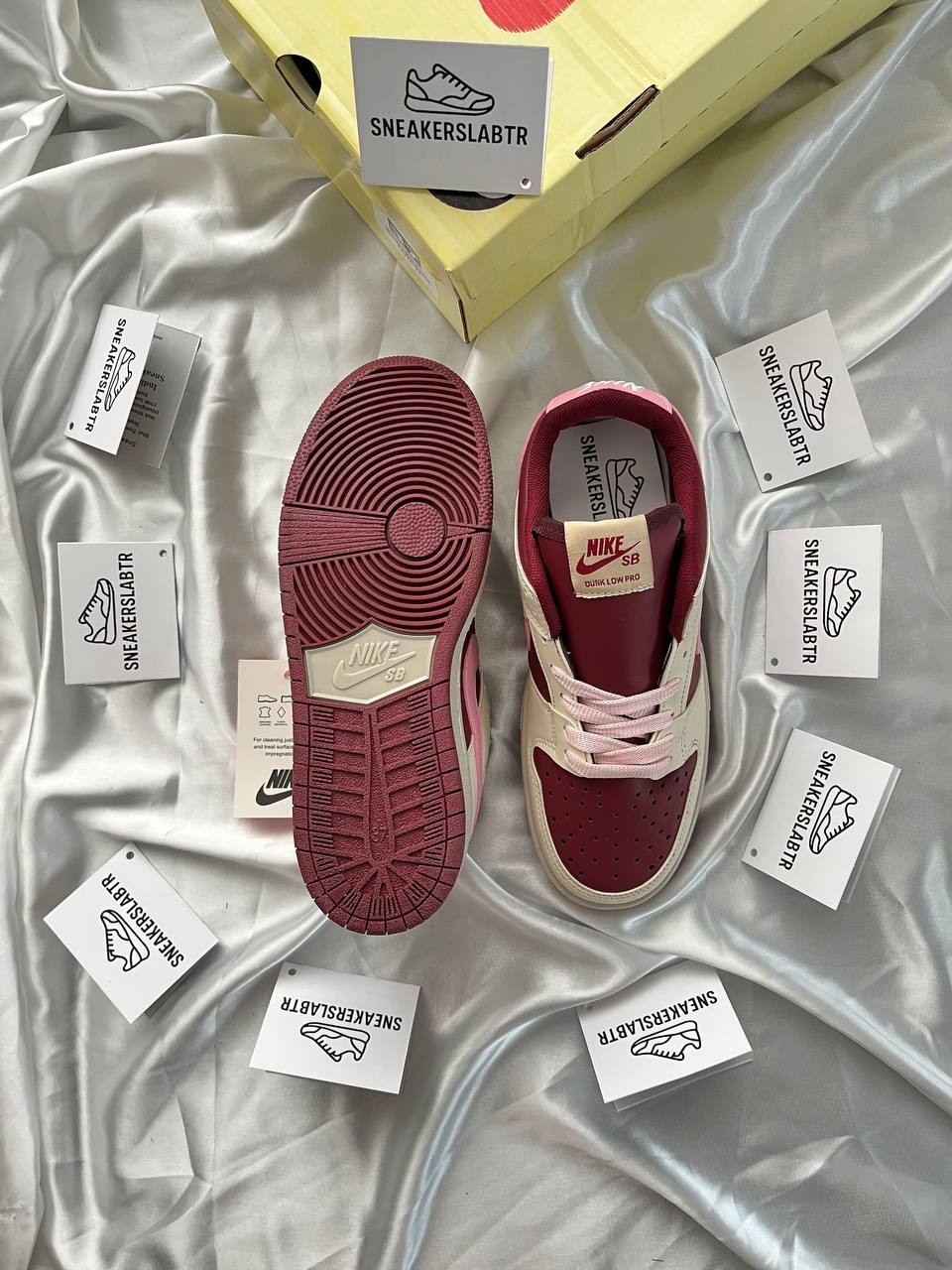 Nike Air Dunk Valentine's day