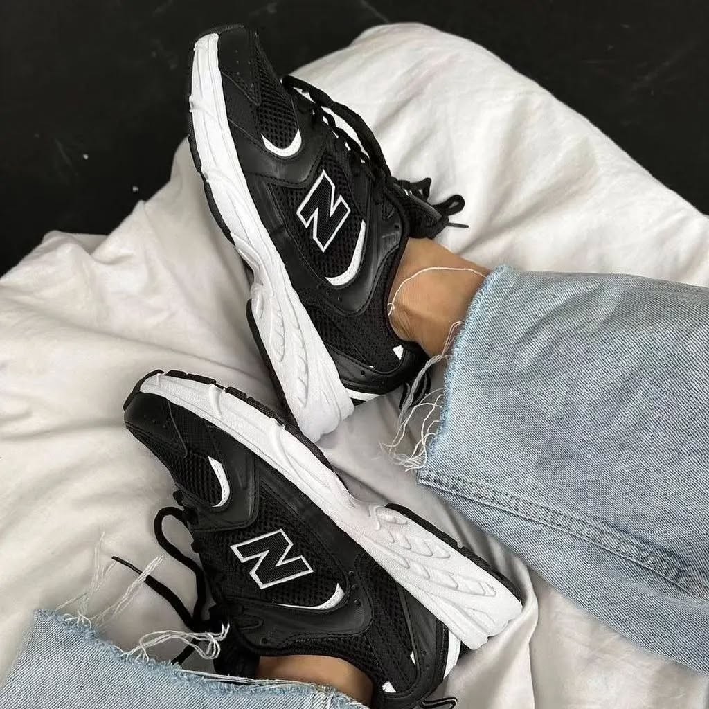 New Balance 530 Black White