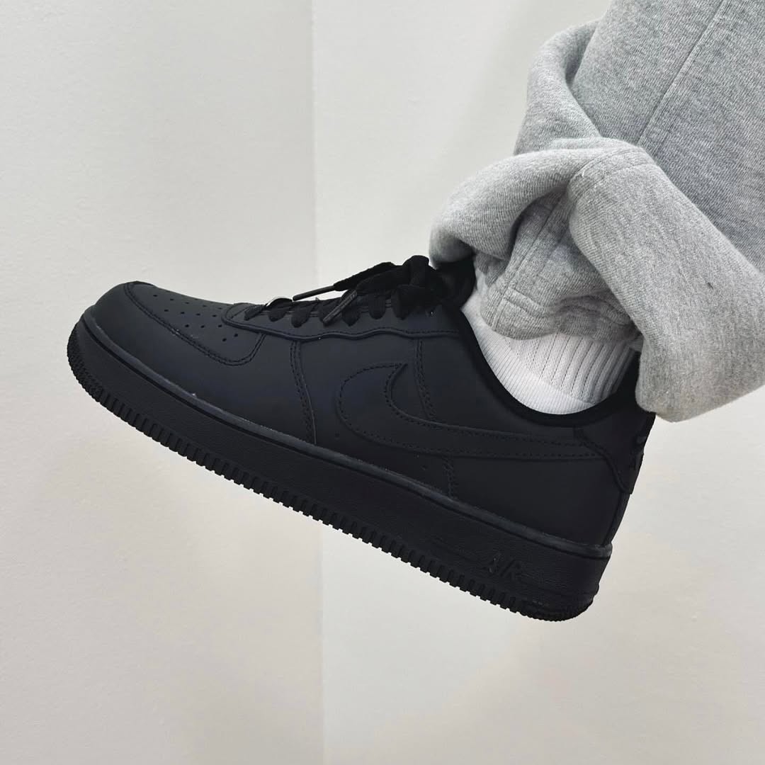 Nike Air Force 1 Siyah (İthal Ürün)