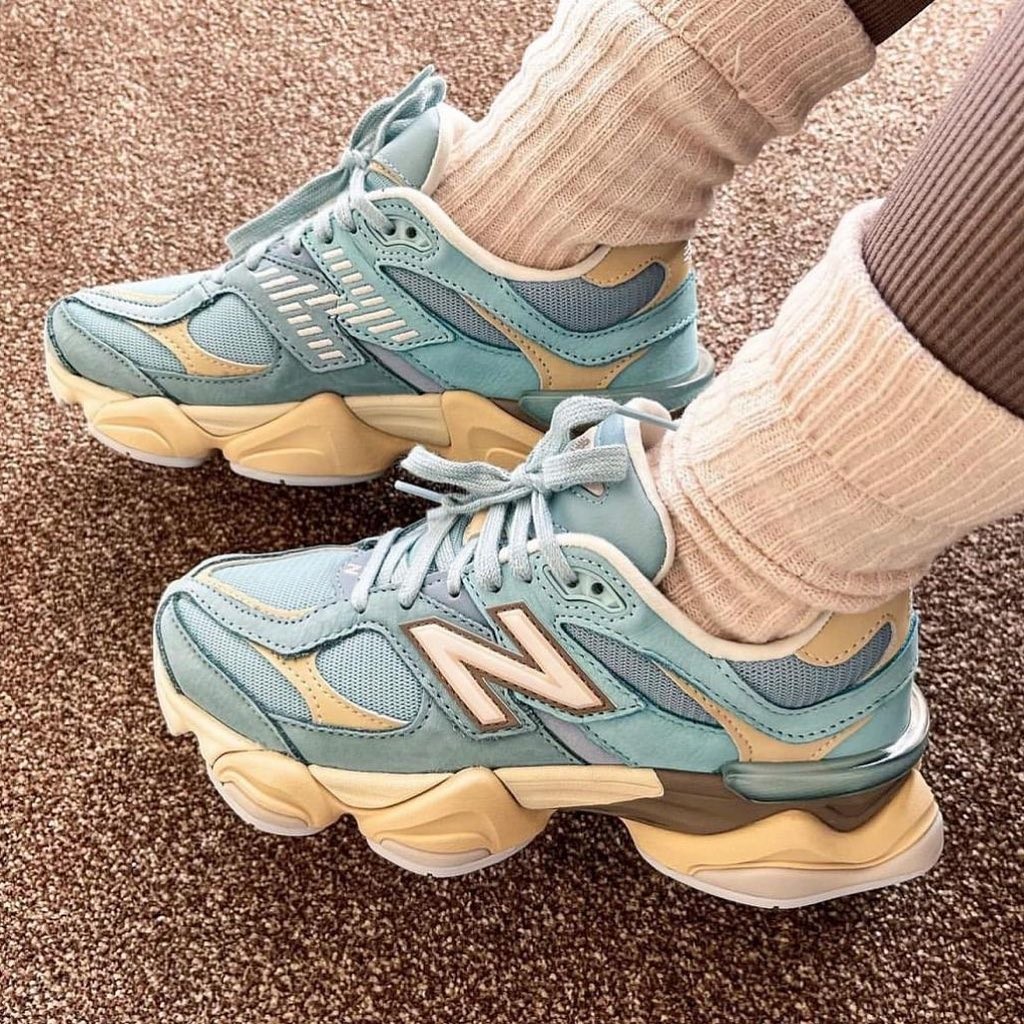 New Balance 9060 Mavi Bej (İthal Ürün) 