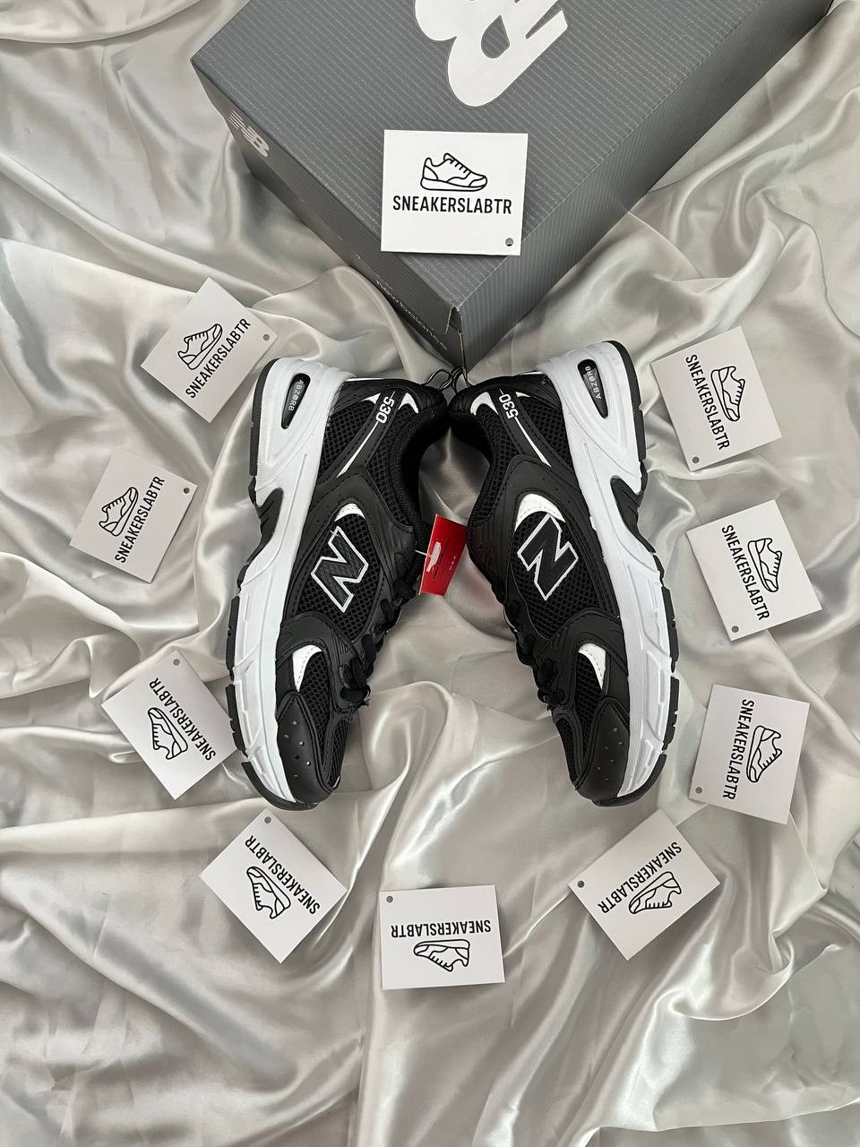 New Balance 530 Black White