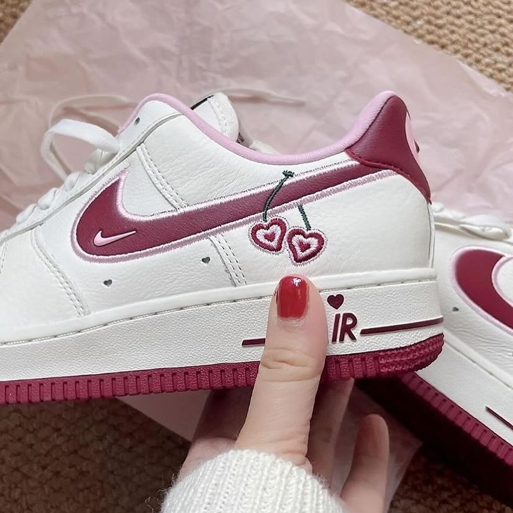 Nike Air Force 1 Low Valentine's Day White