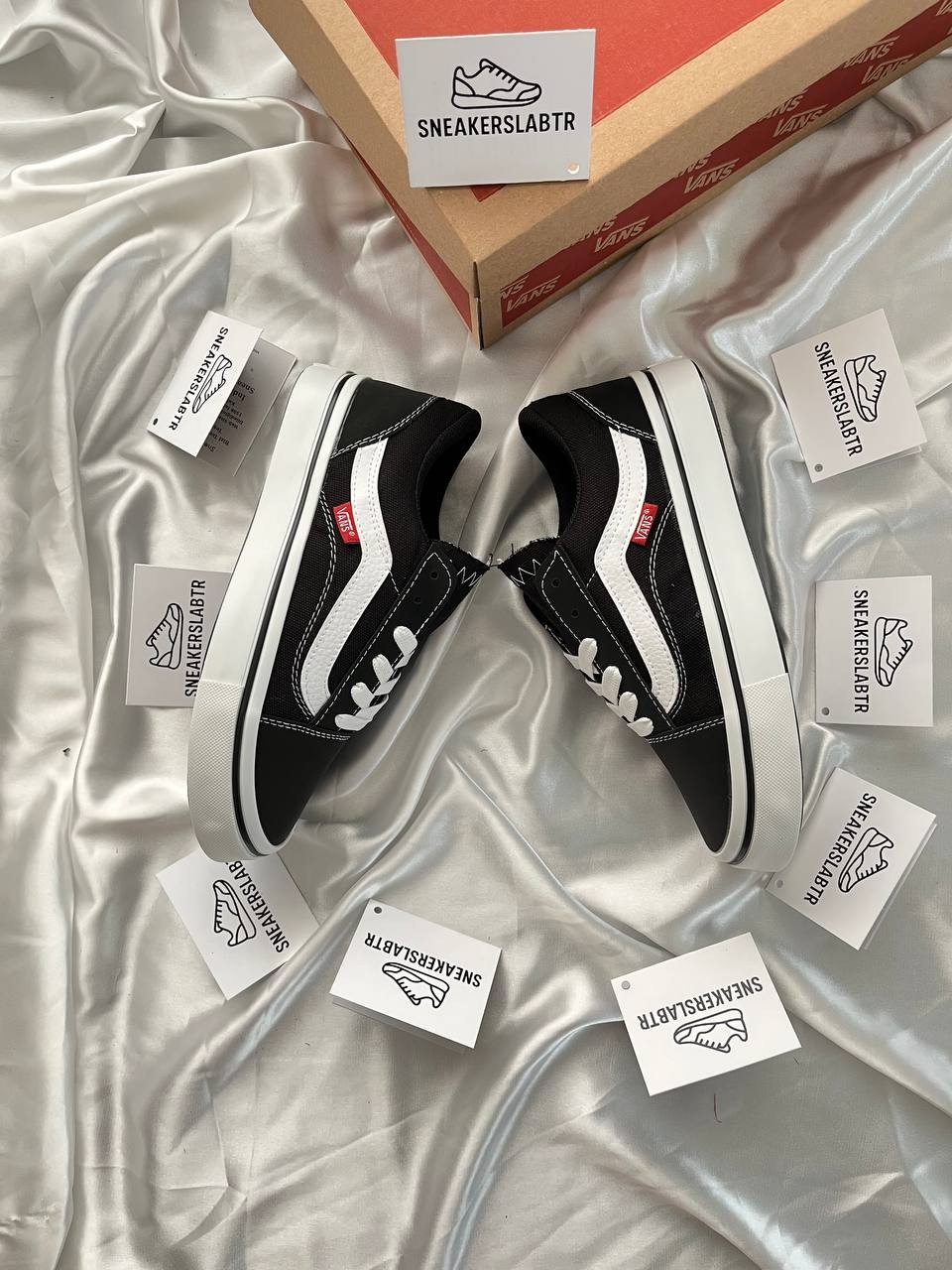 Vans Old Skool Black White