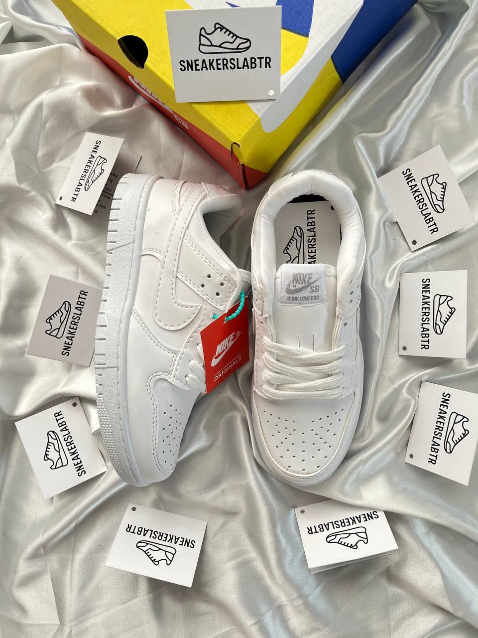 Nike Dunk Low Beyaz (İthal Ürün)