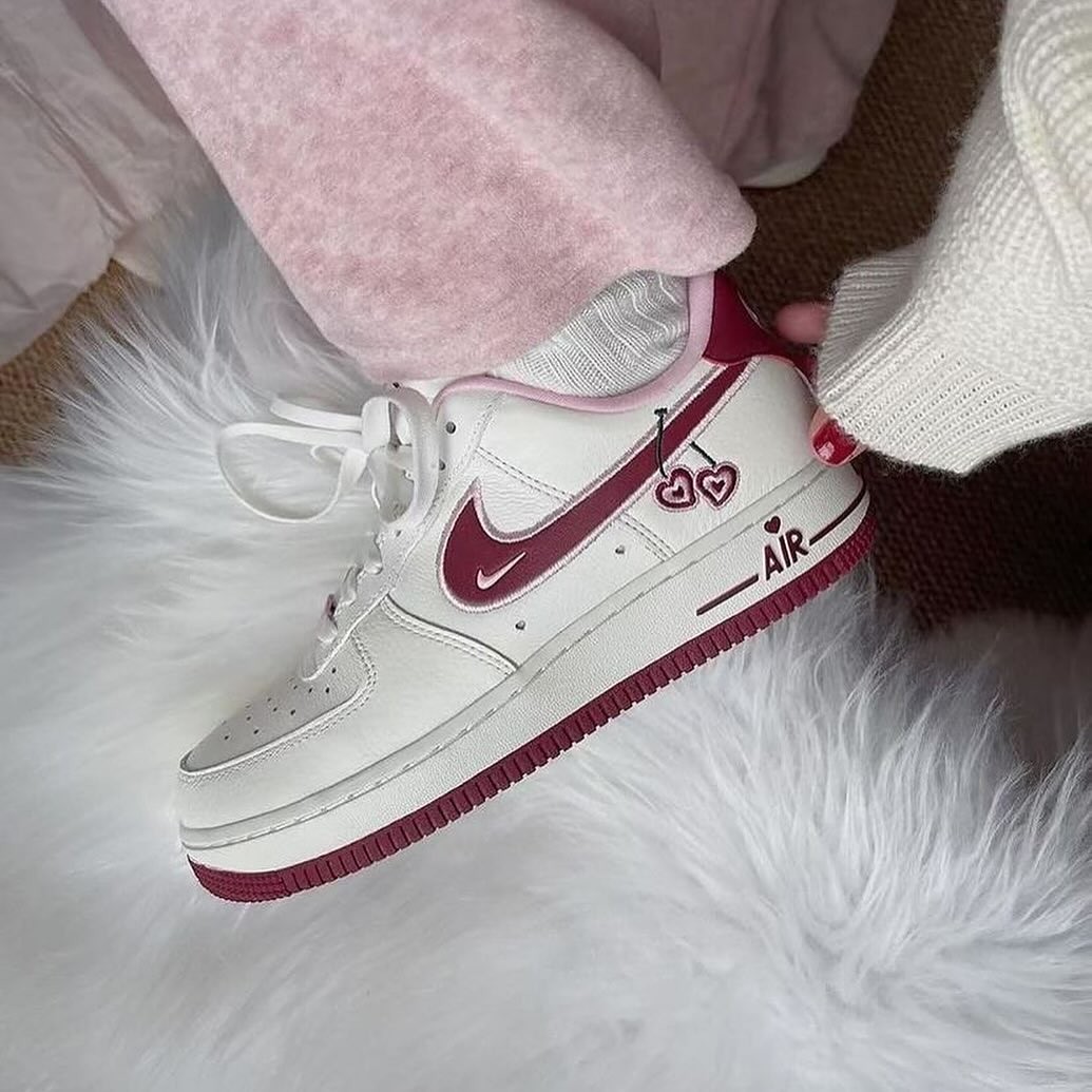 Nike Air Force 1 Low Valentine's Day White