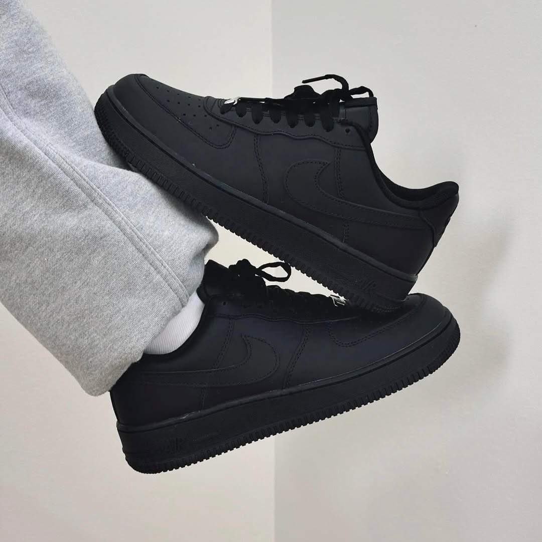 Nike Air Force 1 Siyah (İthal Ürün)