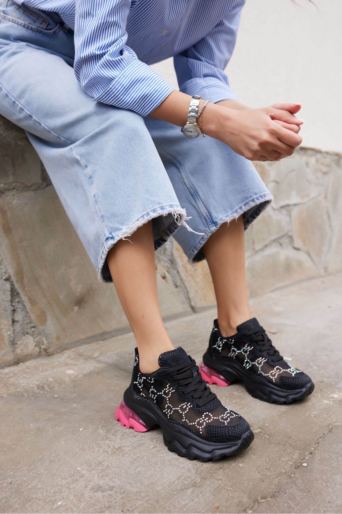VIVA KADIN SIYAH TUL TAS DETAY ITHAL TABAN SNEAKER