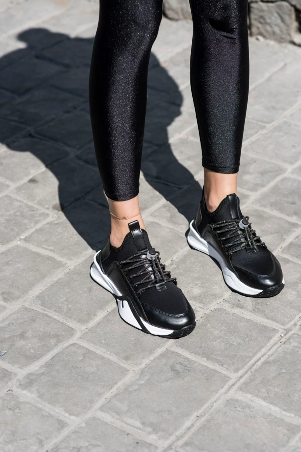 Salva Kadın Siyah Scuba Kumaş Taş Detay Sneaker