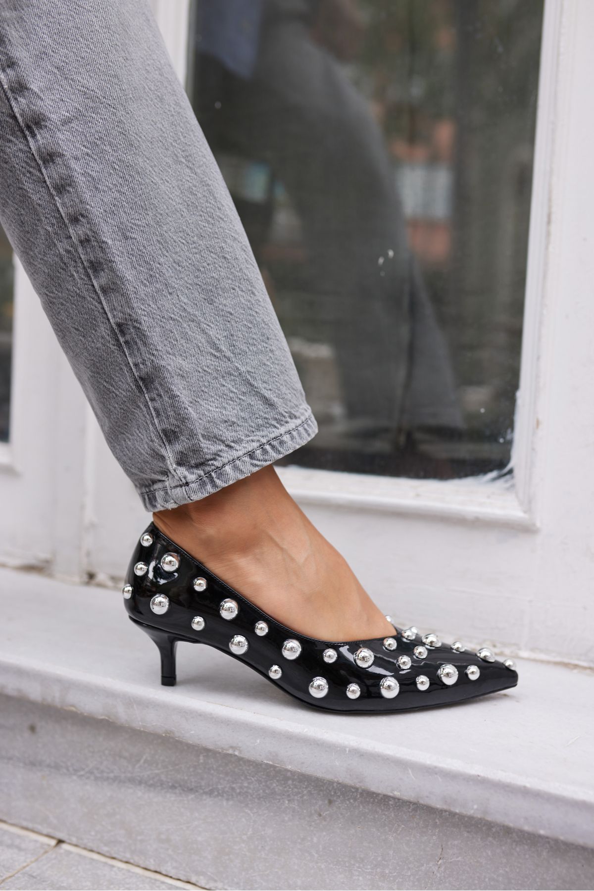 CAMBİ KADIN SİYAH TROK DETAY STILETTO