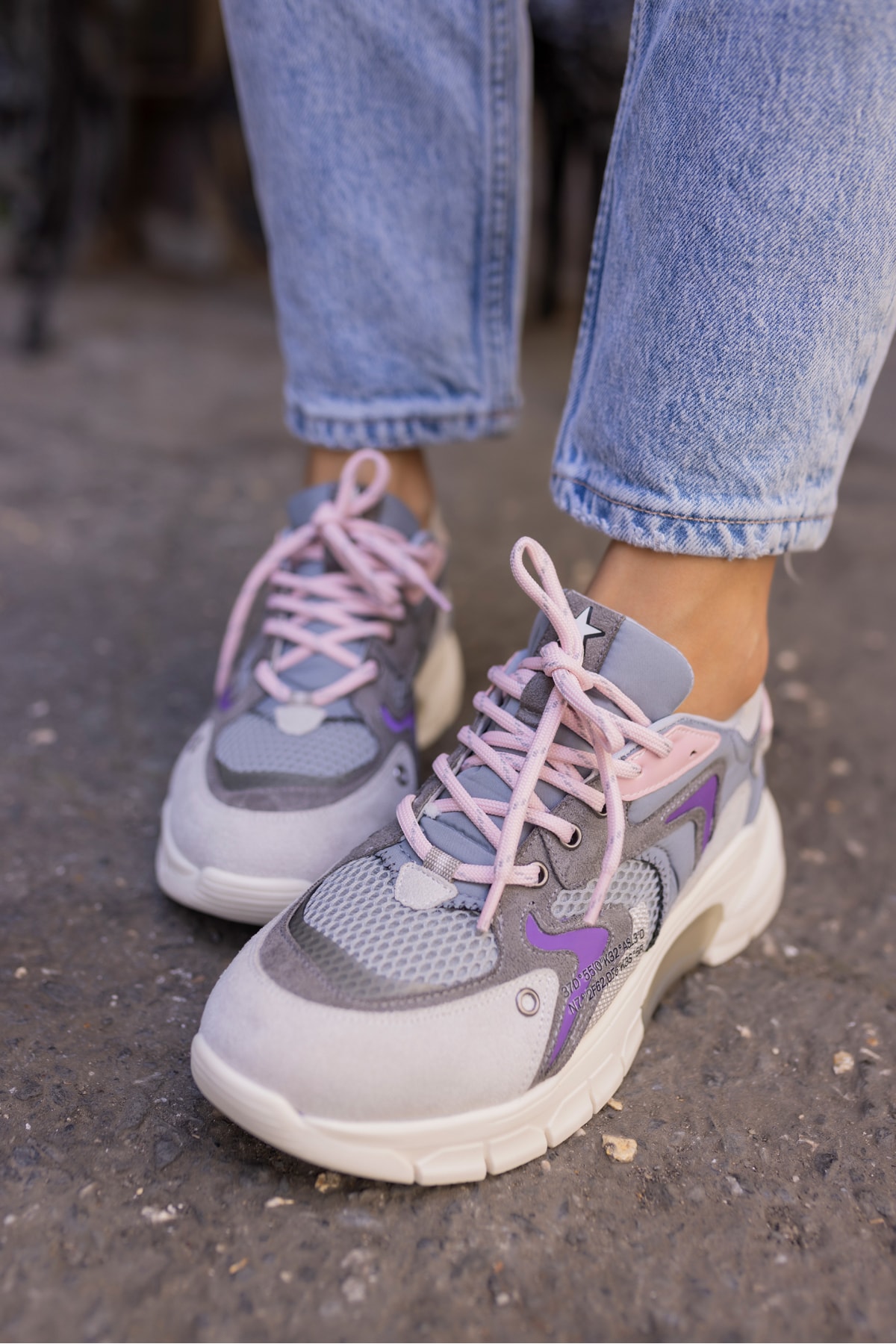 DESİRE KADİN GRİ LİLA GEÇİŞLİ SNEAKER