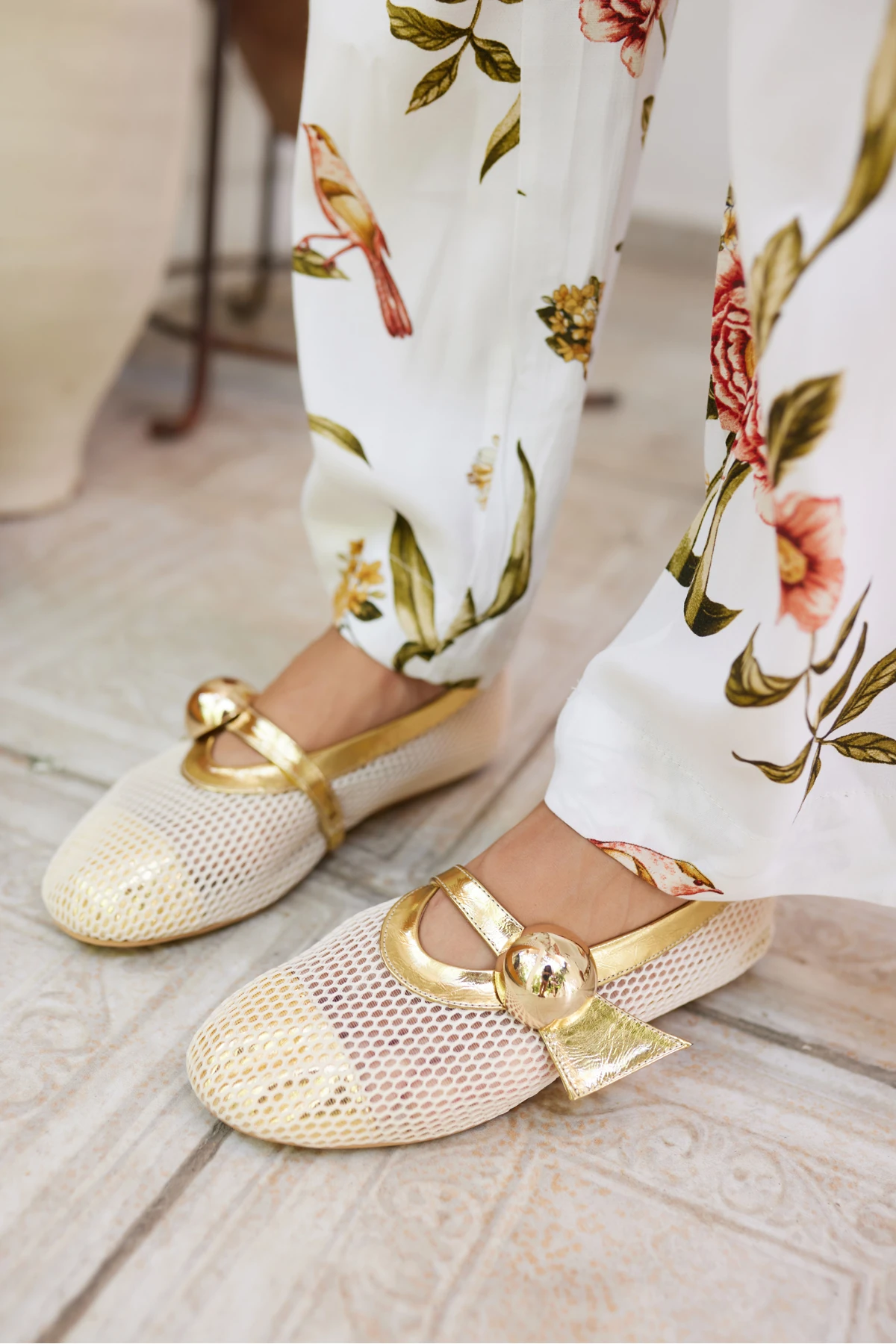 NİKA KADIN GOLD FİLE DETAY BABET