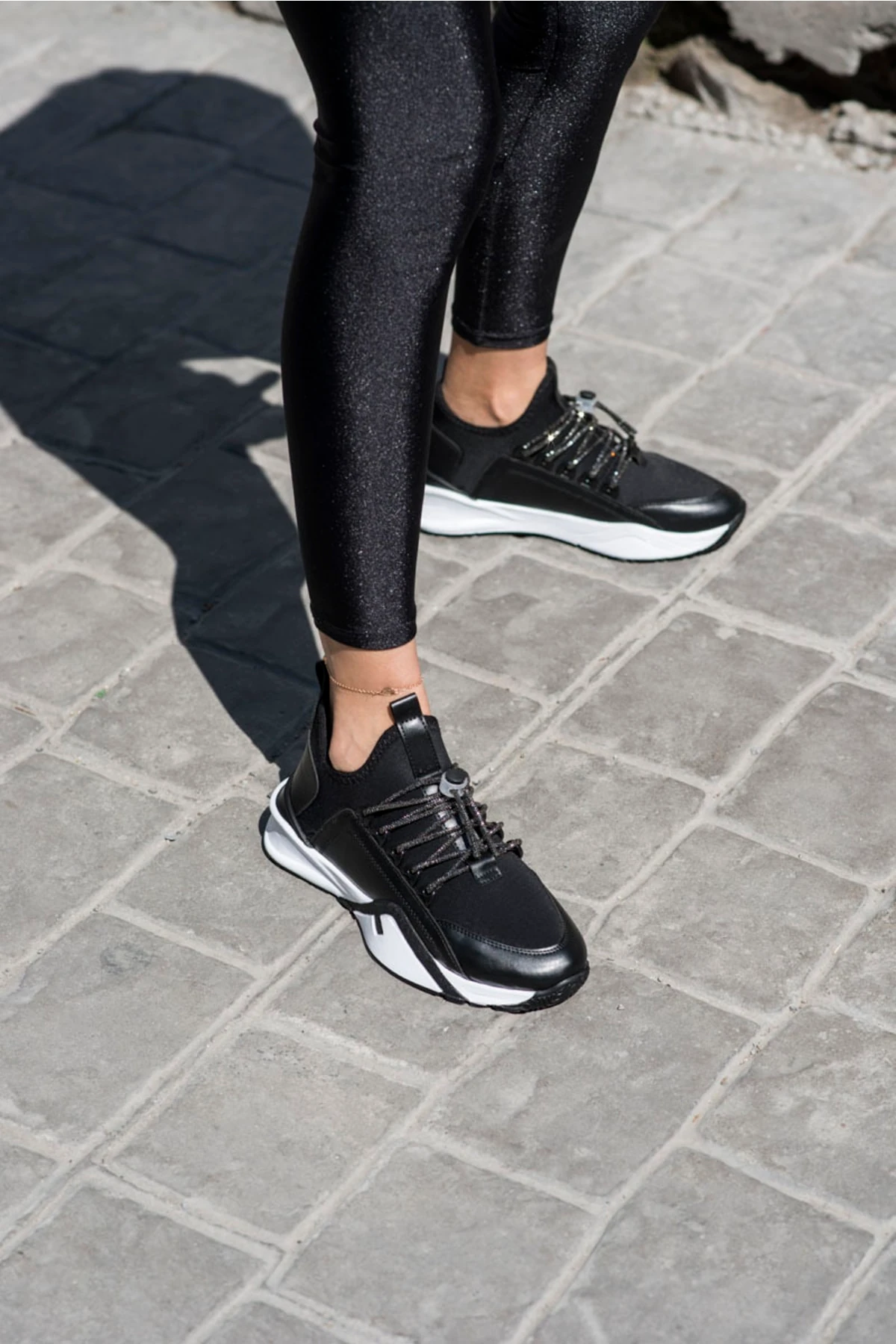 Salva Kadın Siyah Scuba Kumaş Taş Detay Sneaker