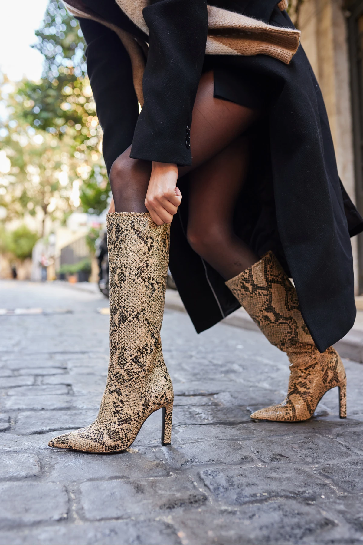 GİALLO KADIN NUDE YILAN İTHAL MALZEME TOPUKLU ÇİZME