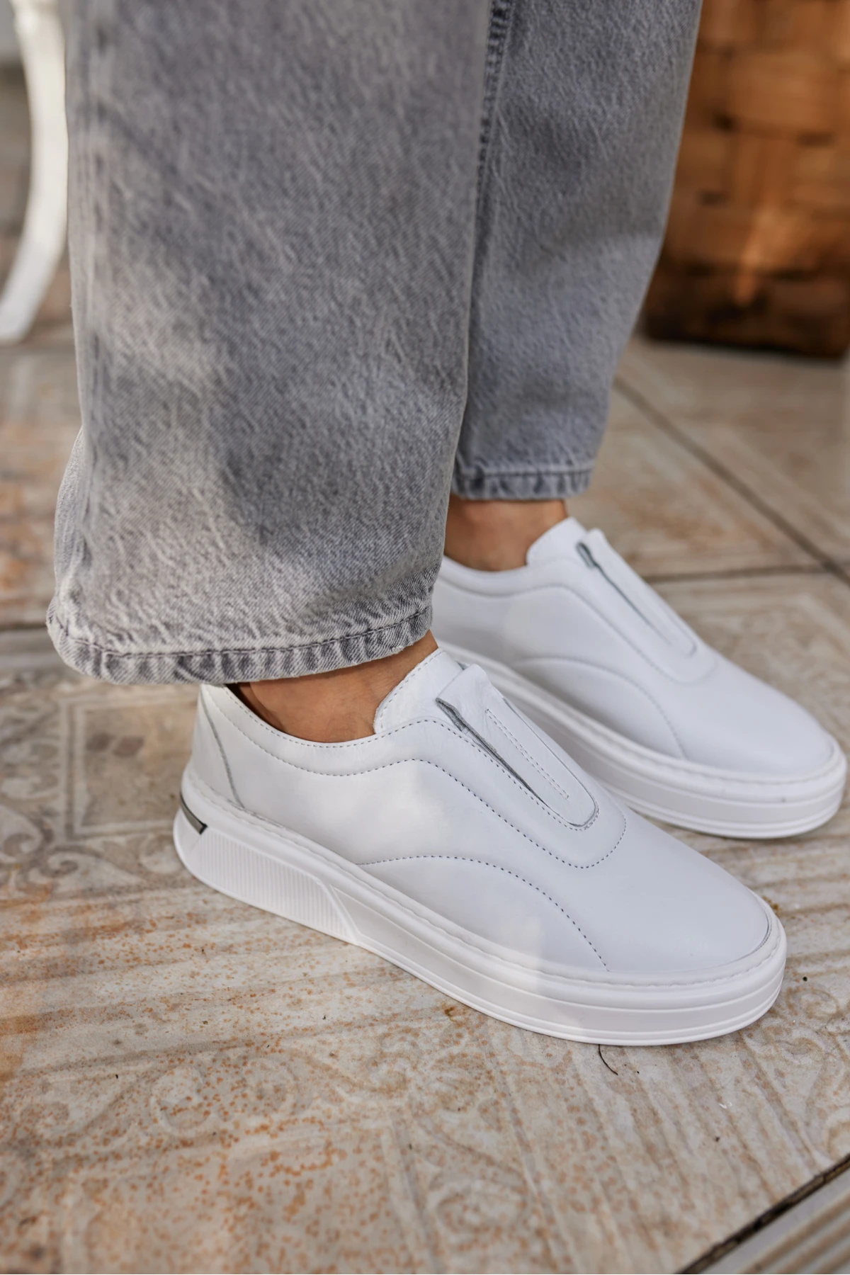 SARR KADIN BEJ GERCEK DERİ LASTIK DETAY CASUAL AYAKKABİ