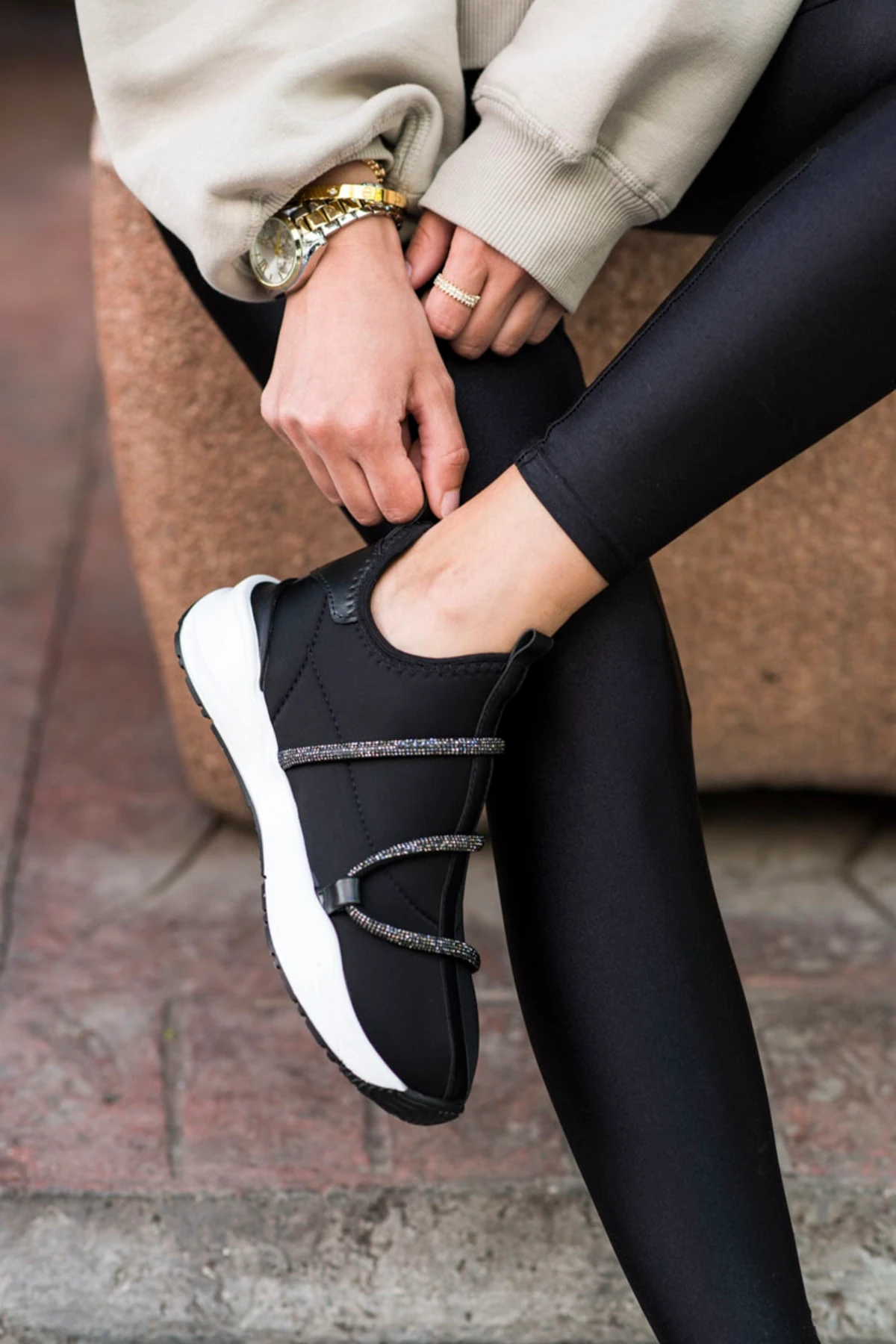 Elen Kadin Bej Taş Detay Trıko Sneaker