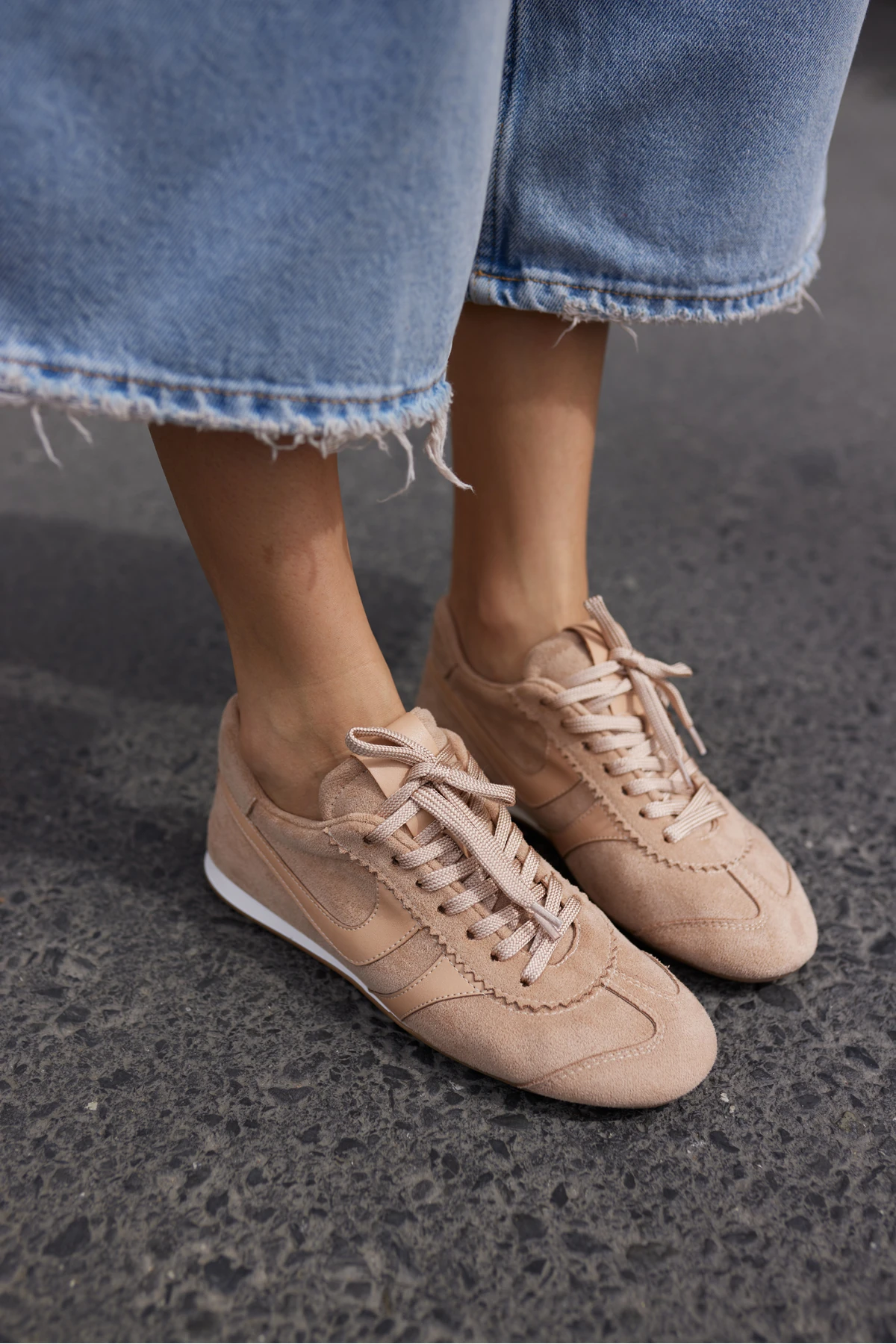 ANNA KADIN BEJ SUET BAGCIKLI SNEAKER