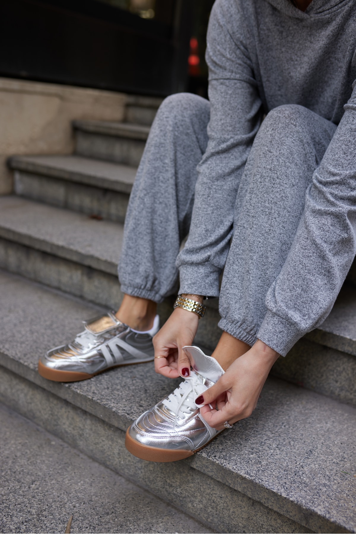 EDUARD KADIN GUMUS DIKISLI BAGCIKLIN SNEAKER