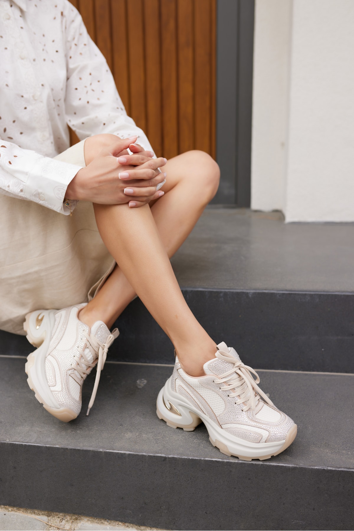 SOCHI KADIN BEJ TAS DETAY ITHAL TABAN SNEAKER