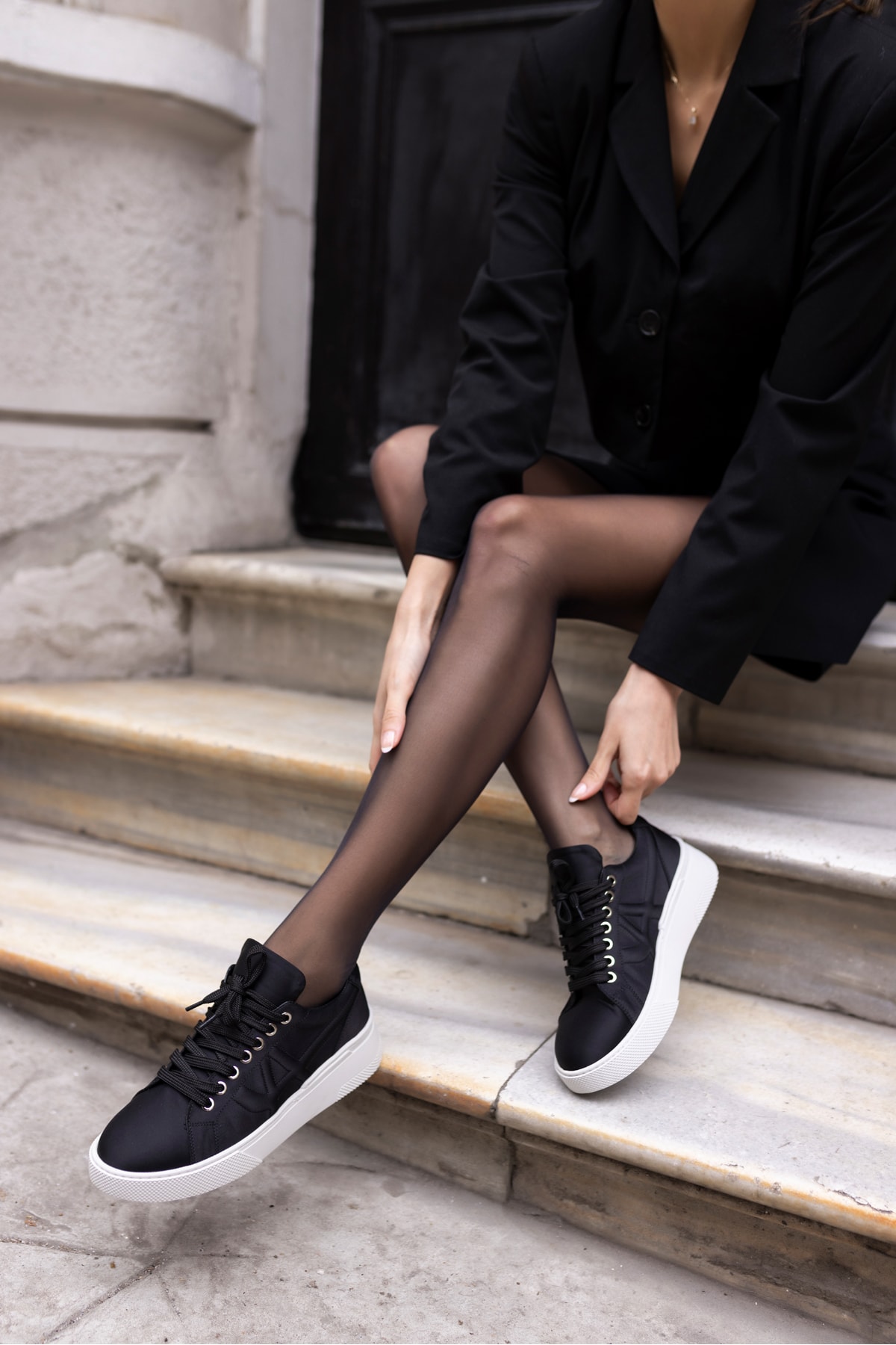 JACIB KADIN SİYAH SATEN SNEAKER