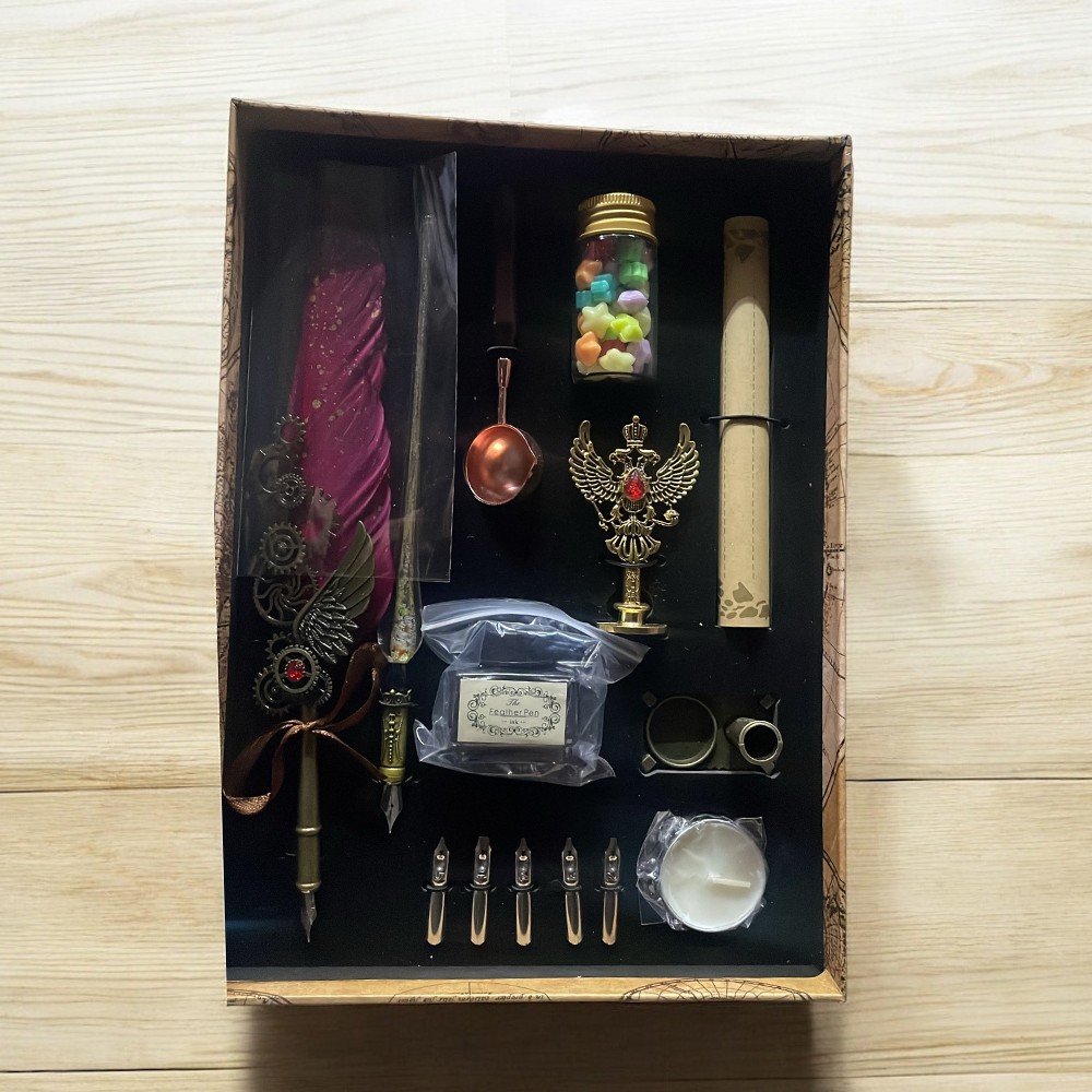 Retro Tüy Kalem ve Mühür Seti – Nostaljik Yazı Takımı, Balmumu, Kağıt, Dolma Kalem ve Aksesuarları ile