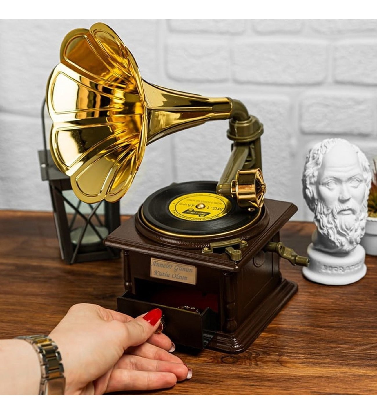 Kişiye Özel Gramofon Müzik Kutusu