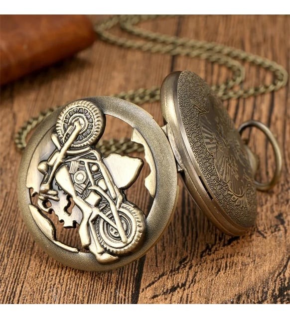 Kişiye Özel Retro Motosiklet Görünümlü Quartz Köstekli Saat