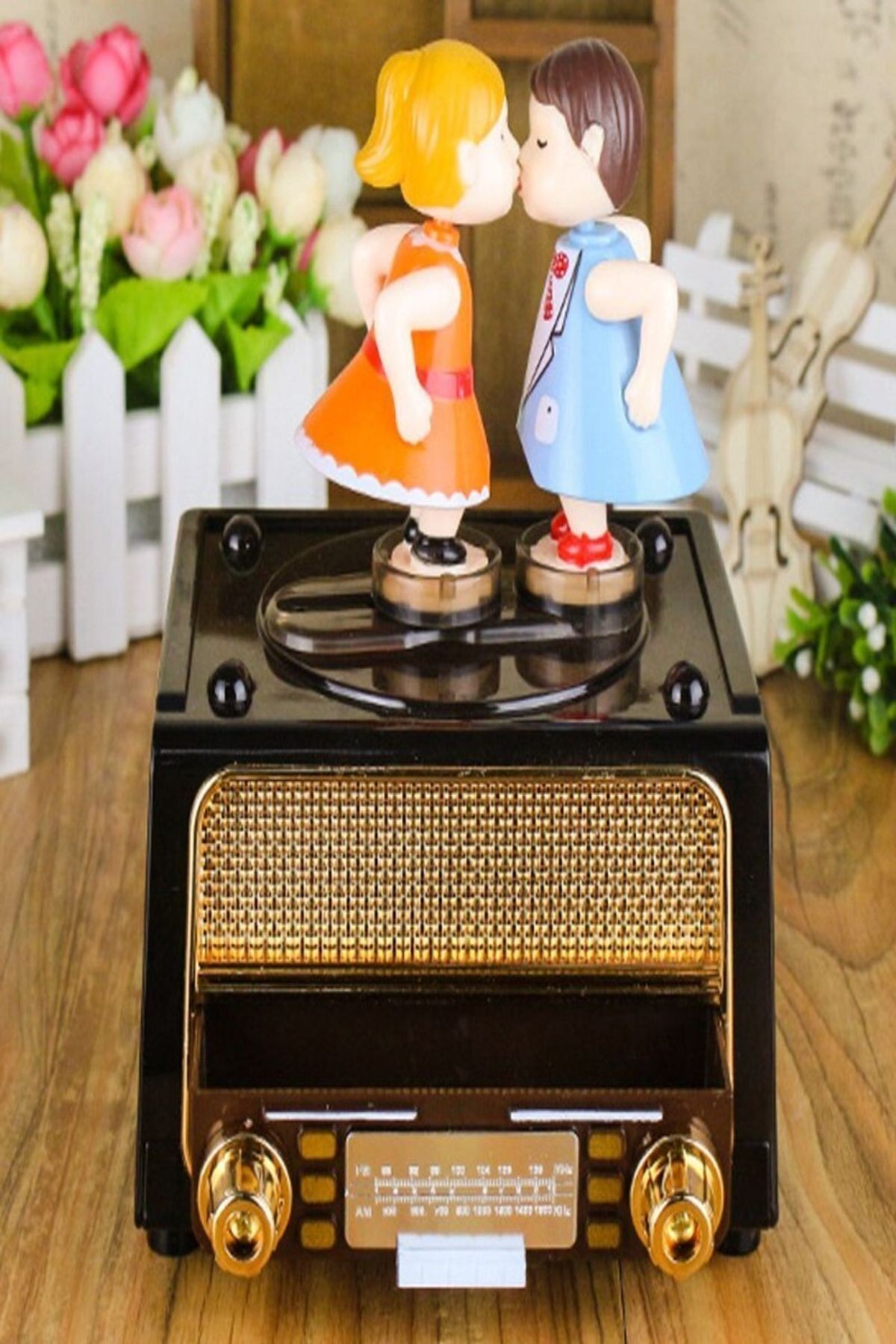 Nostaljik Radyo Görünümlü Müzik Kutusu