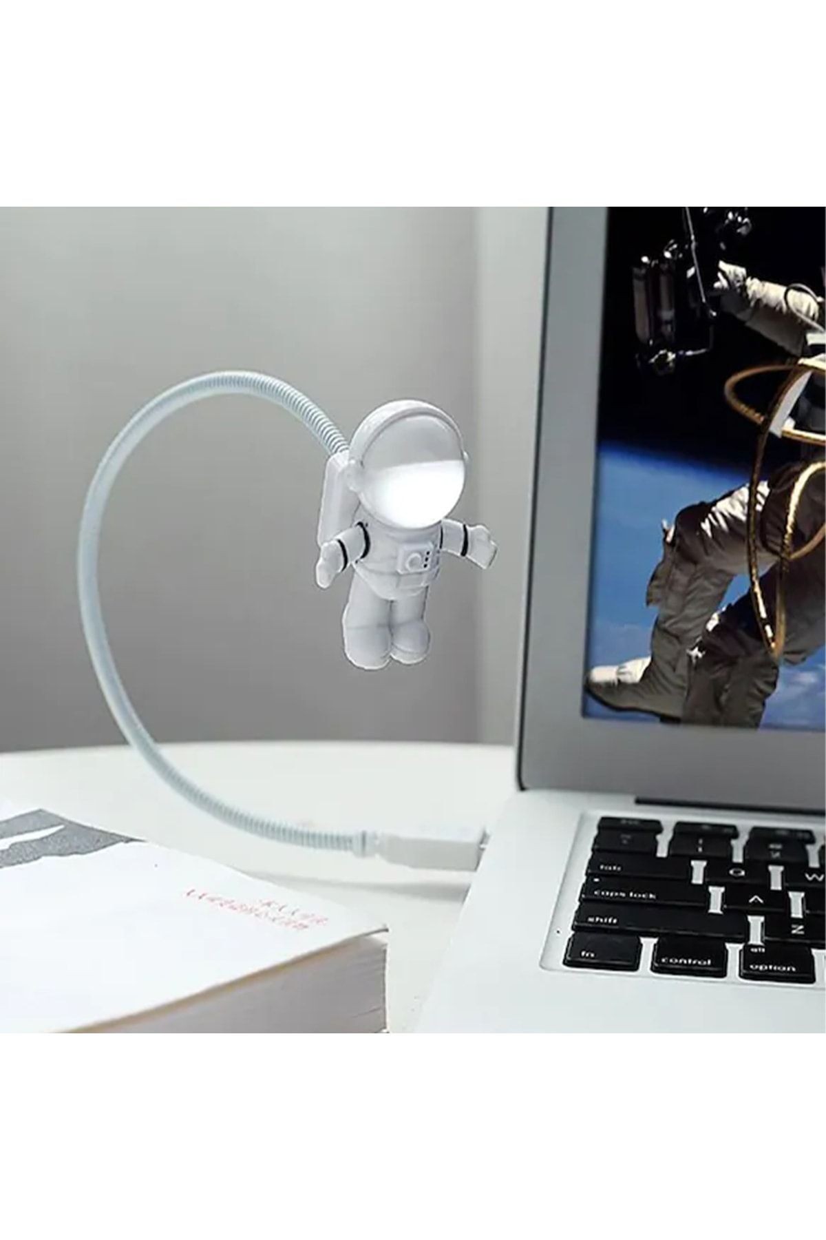 Astronot Lamba Led Usb Gece Lambası Klavye Işığı Kitap Okuma Işığı