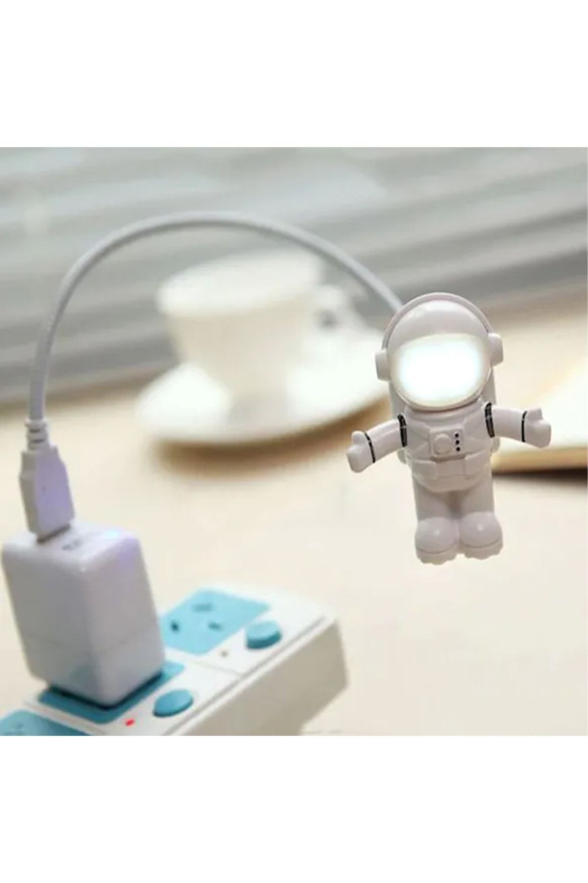 Astronot Lamba Led Usb Gece Lambası Klavye Işığı Kitap Okuma Işığı