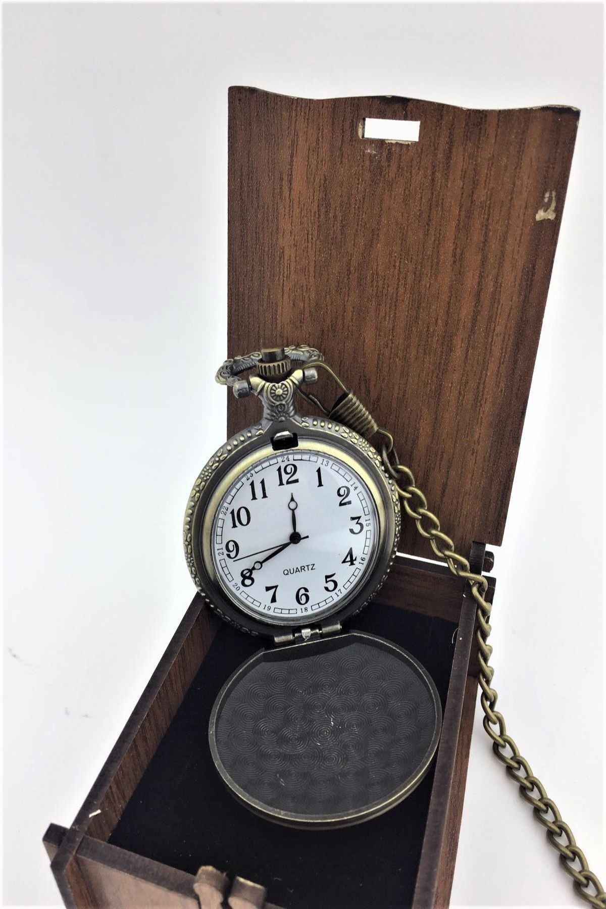 Retro Tasarımlı Quartz Galata Kulesi Kabartmalı Zincirli Köstekli Cep Saati