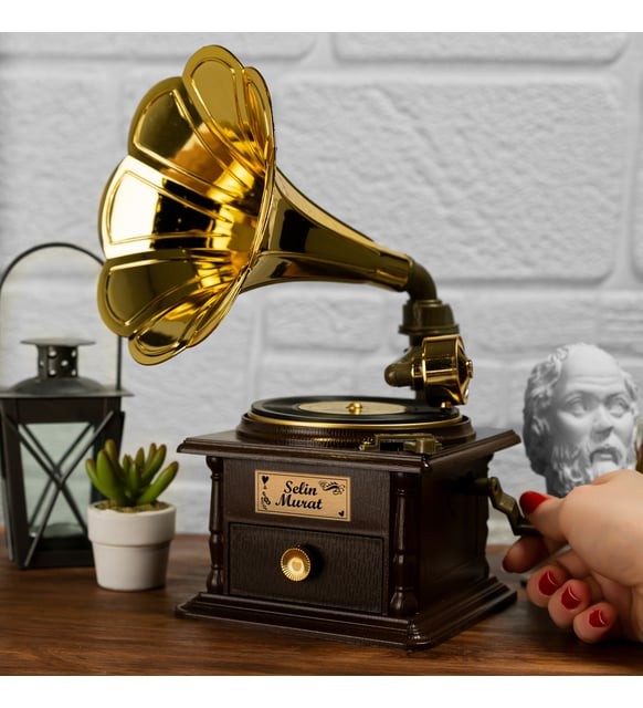 Sevgiliye Hediye İsim Yazılı Nostaljik Müzik Kutusu Gramofon