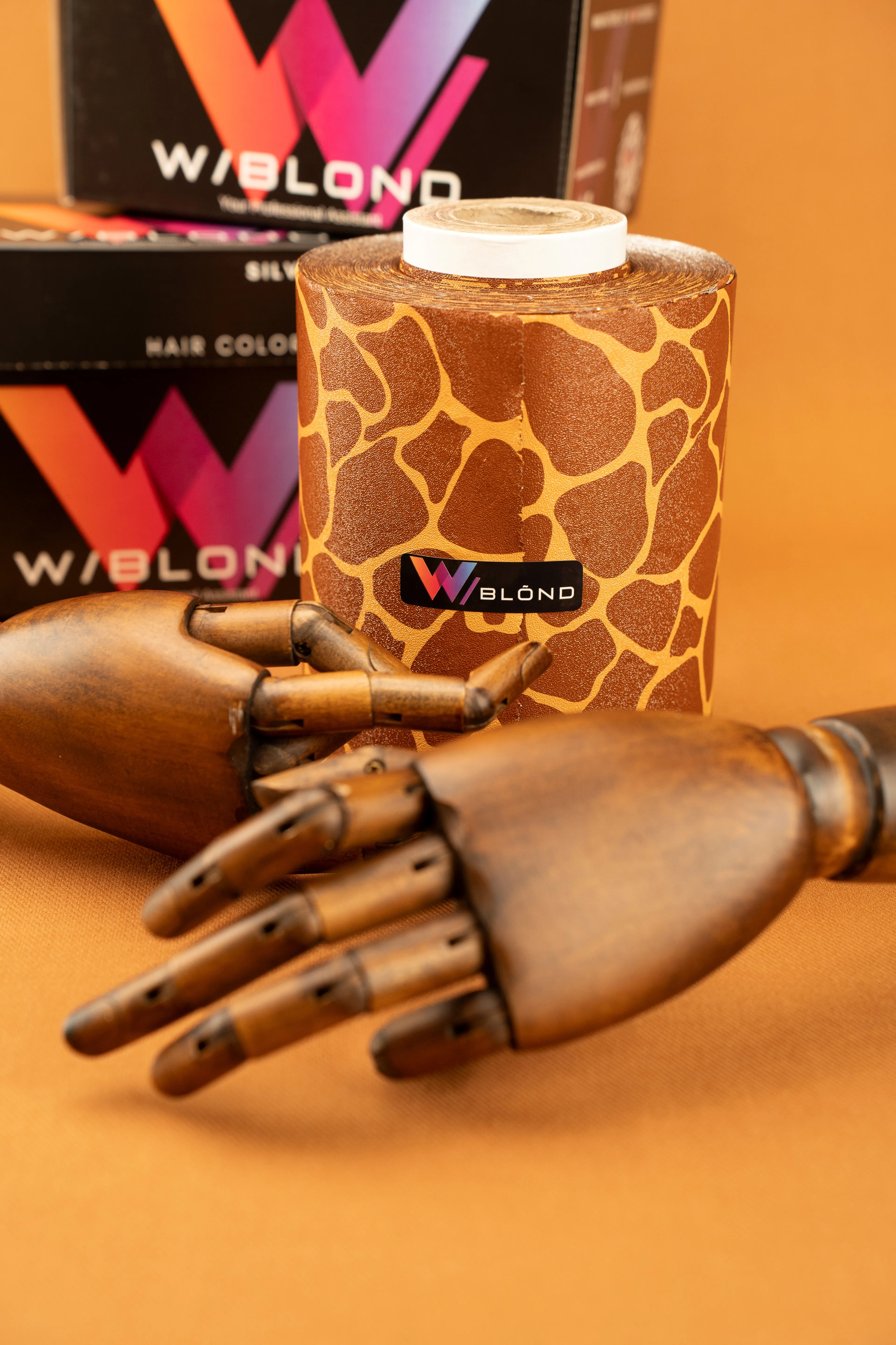 W/Blond Zürafa Desenli Termal Kuaför Folyosu